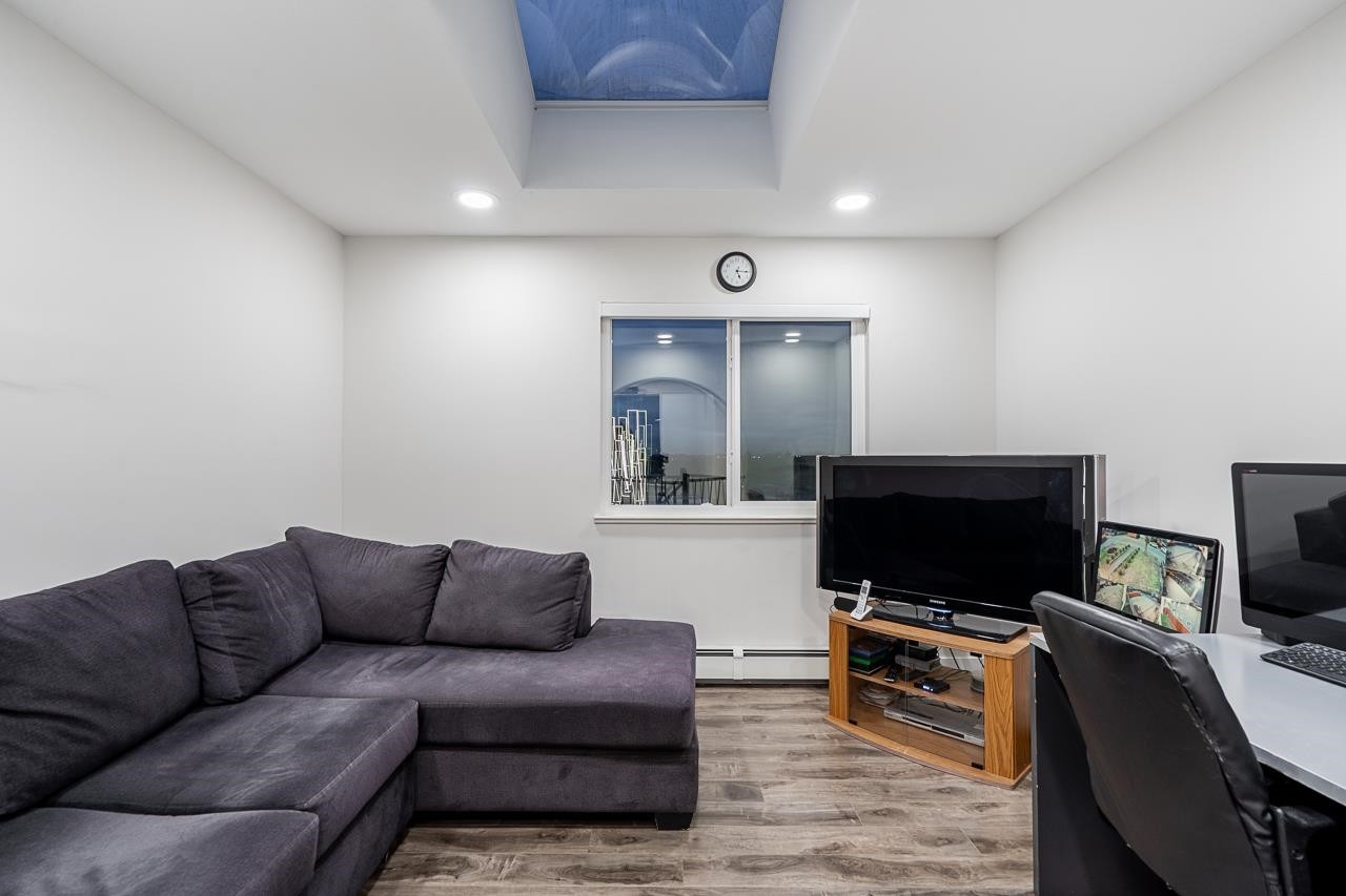









8375


151

Street,
Surrey,




BC
V3S 8H9

