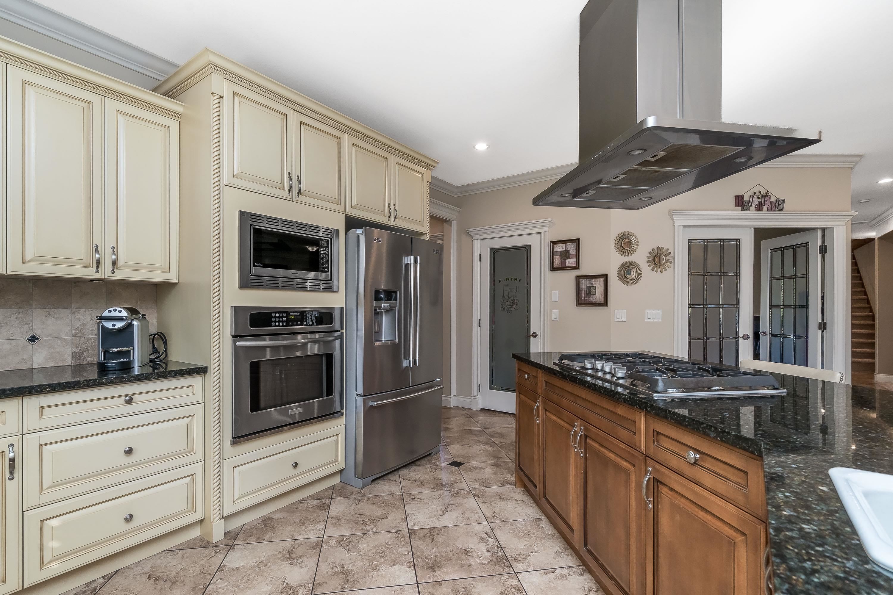 









31706


Kenney

Avenue,
Mission,




BC
V4S 1E5

