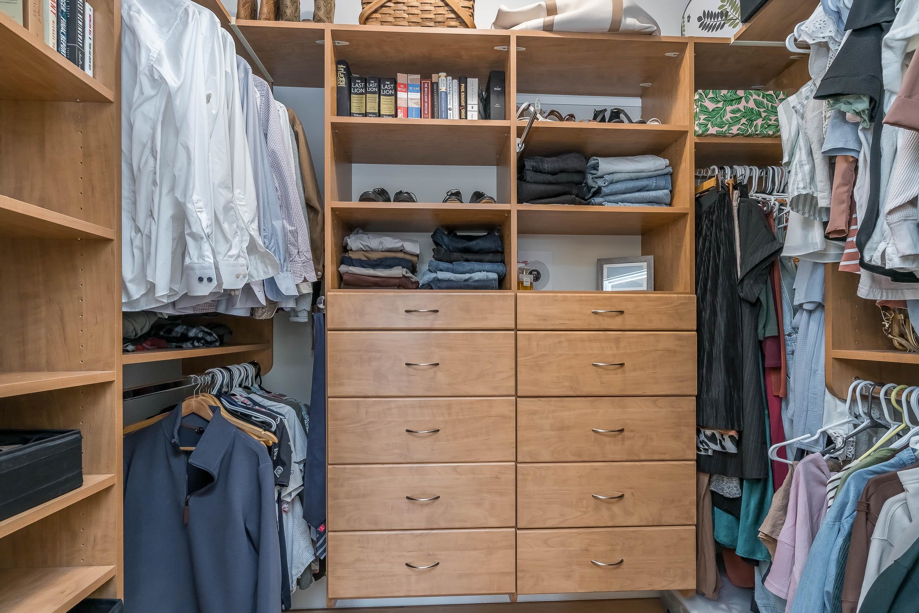 









16483


64

Avenue, 306,
Surrey,




BC
V3S 6V7

