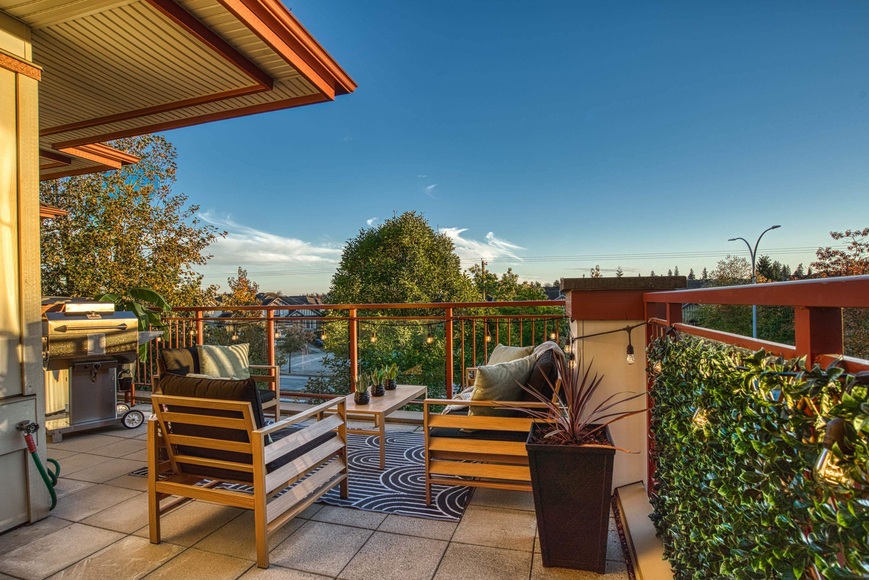 









16483


64

Avenue, 306,
Surrey,




BC
V3S 6V7

