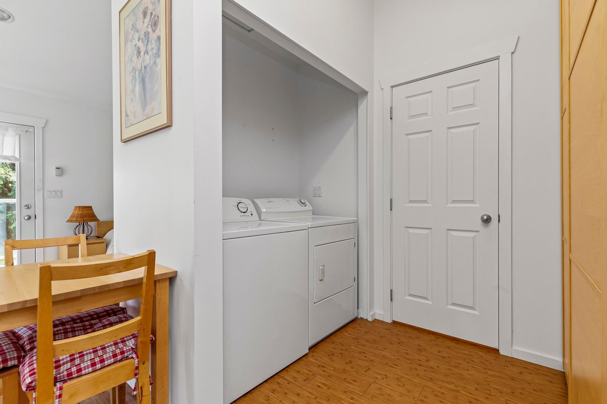 









31796


Grove

Avenue,
Mission,




BC
V4S 1E7

