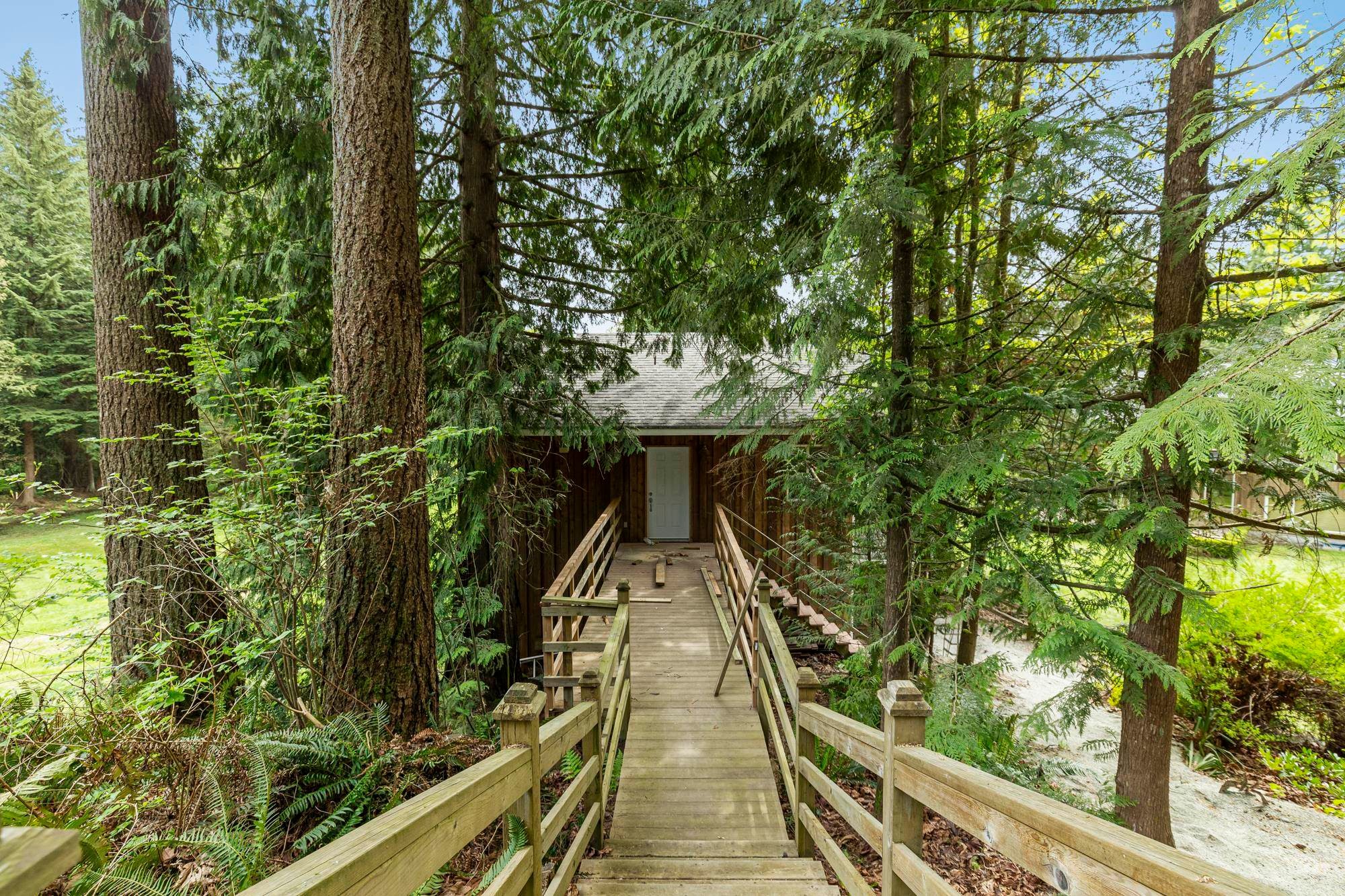 









31796


Grove

Avenue,
Mission,




BC
V4S 1E7

