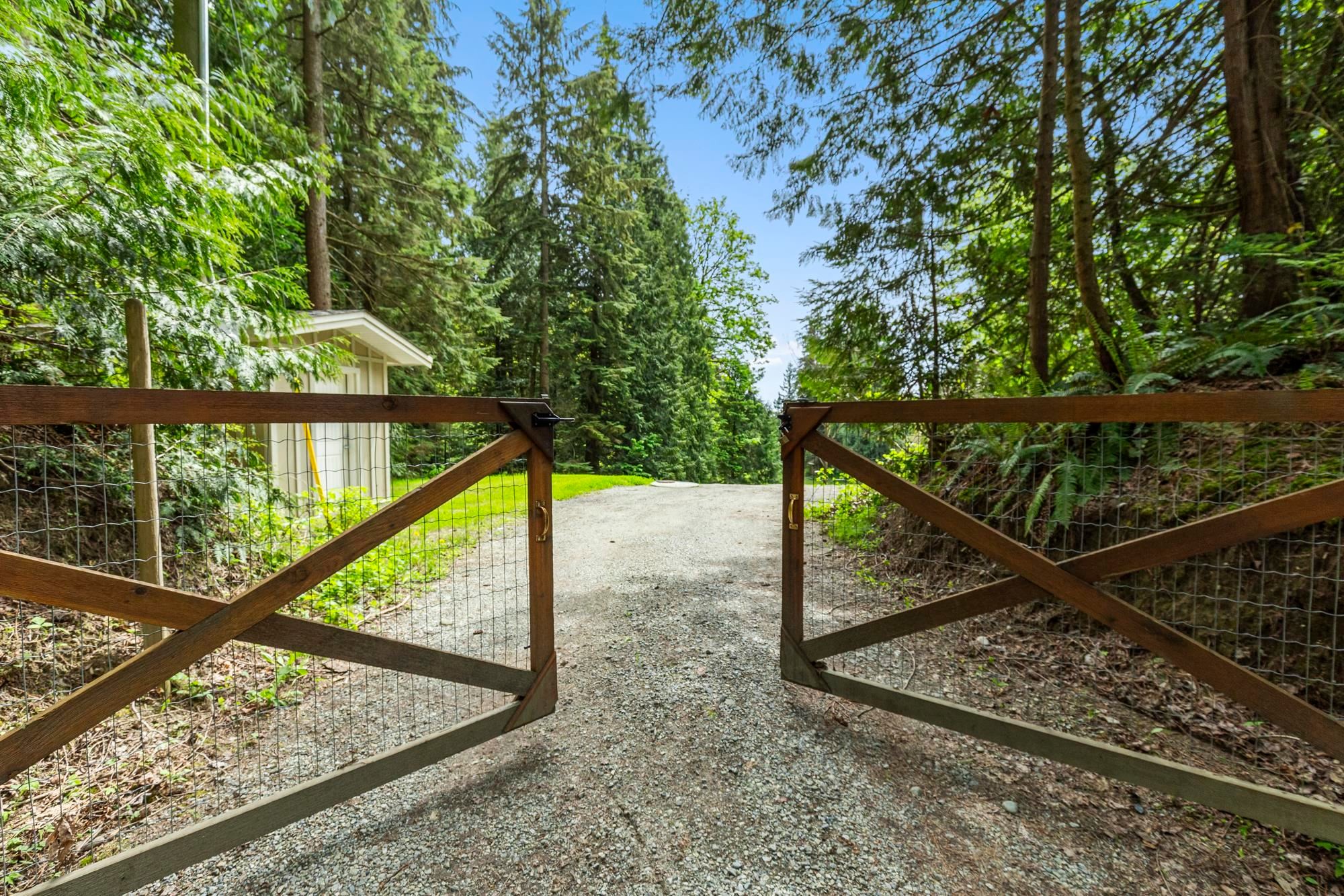 









31796


Grove

Avenue,
Mission,




BC
V4S 1E7

