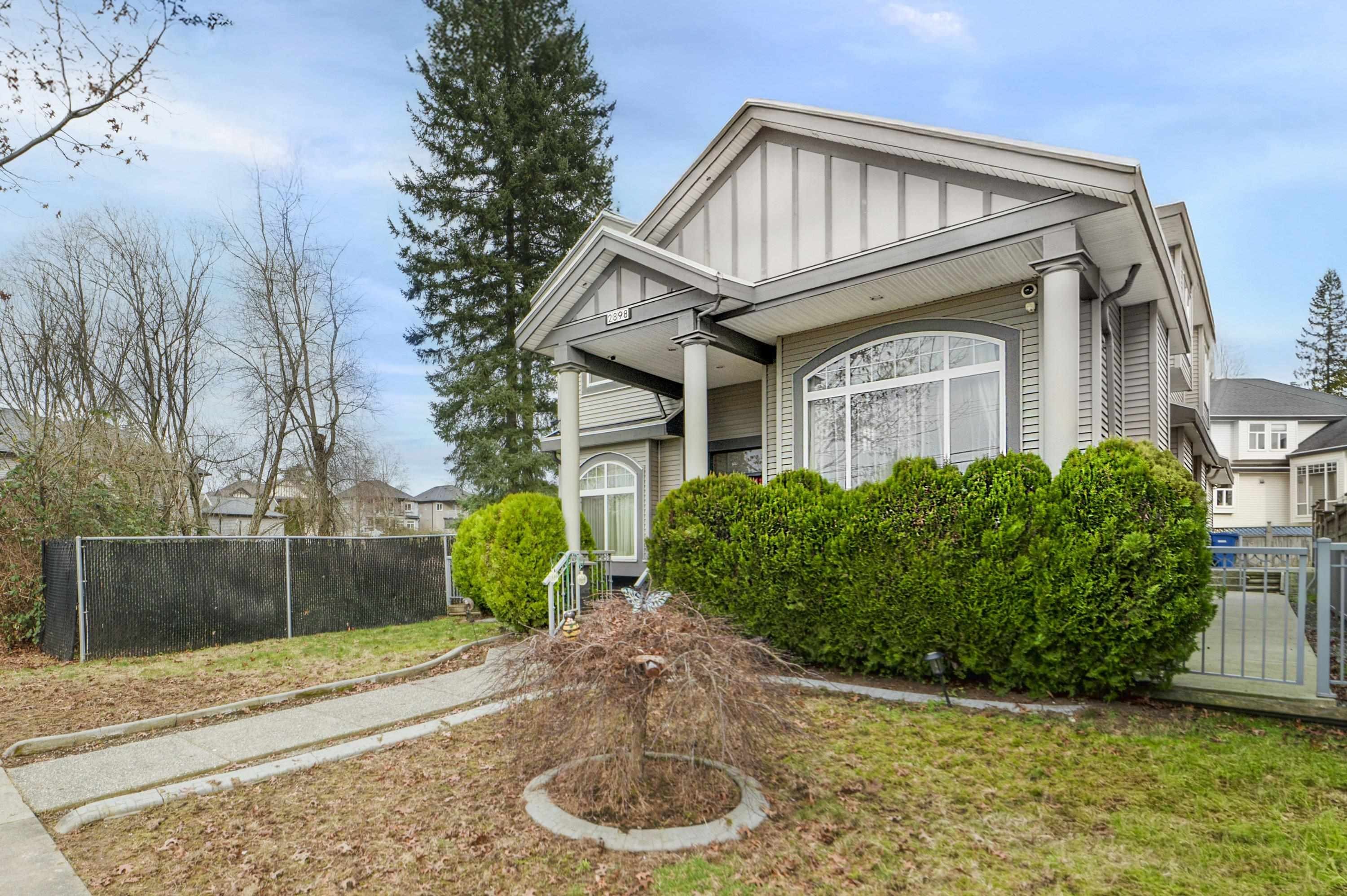 









2898


Station

Road,
Abbotsford,




BC
V4X 0A4

