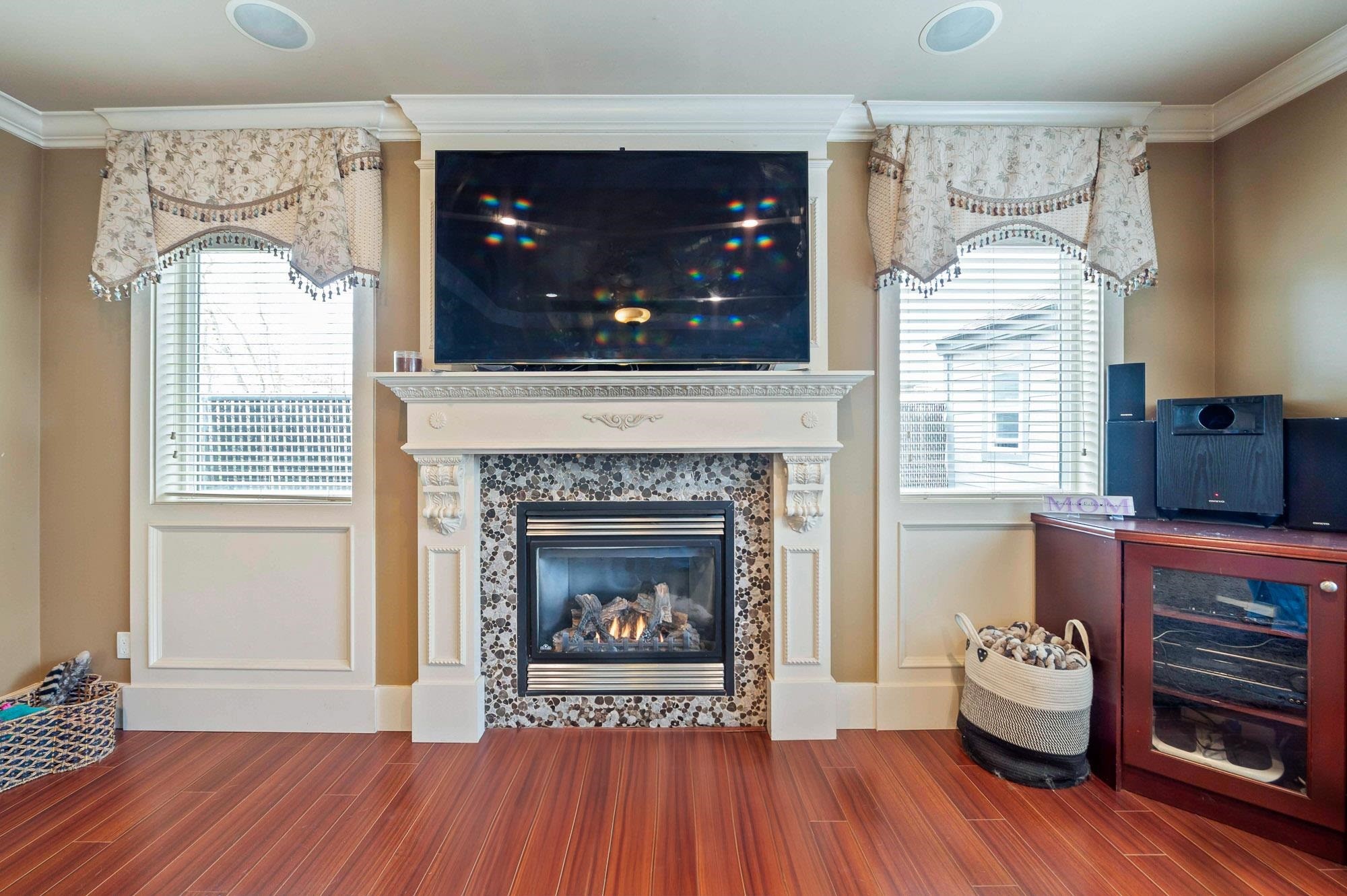 









2898


Station

Road,
Abbotsford,




BC
V4X 0A4

