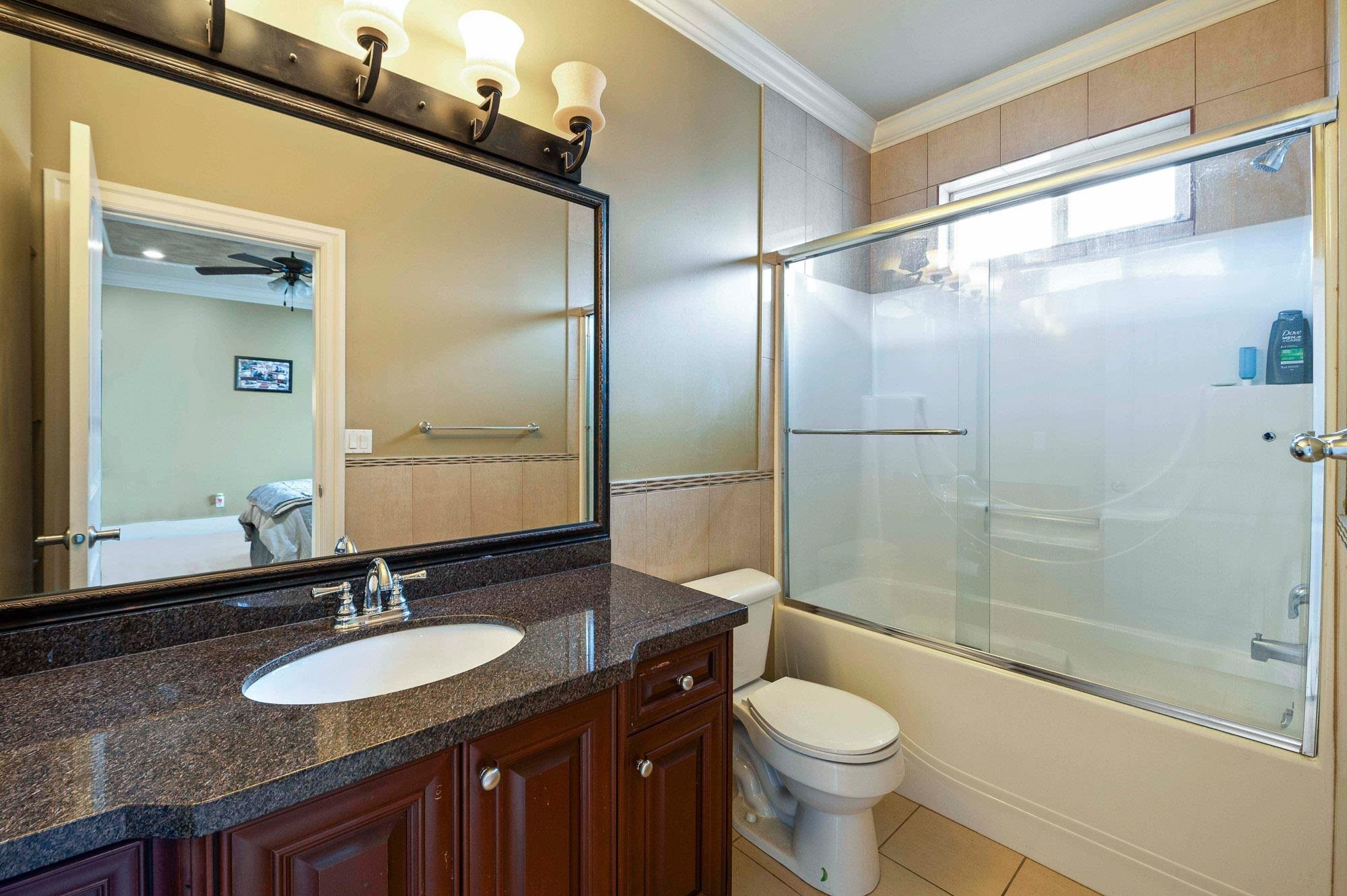 









2898


Station

Road,
Abbotsford,




BC
V4X 0A4

