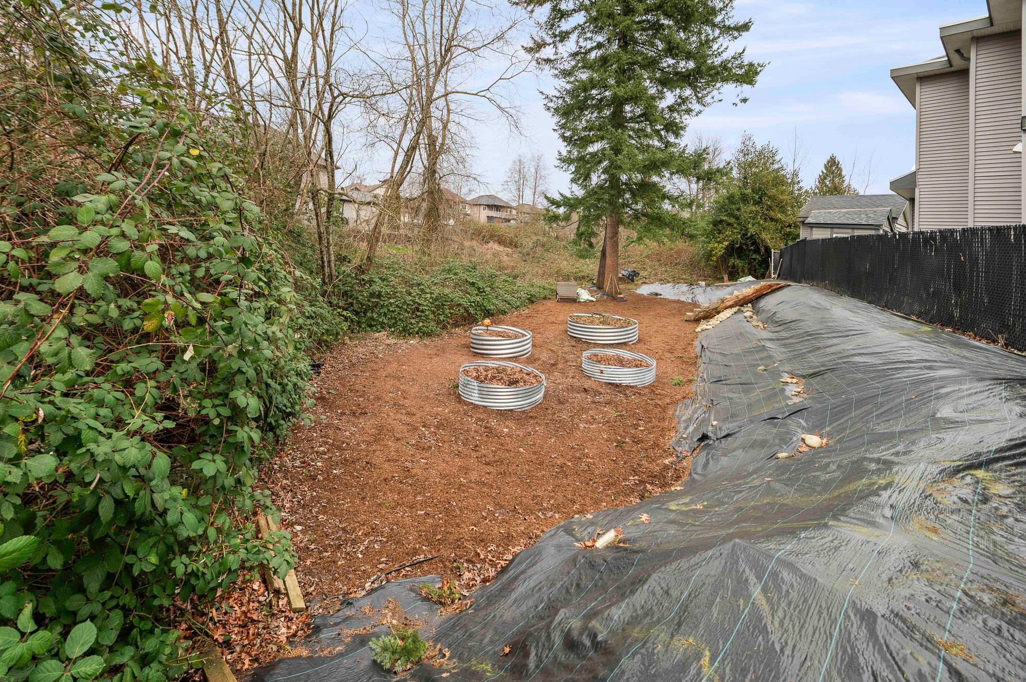 









2898


Station

Road,
Abbotsford,




BC
V4X 0A4

