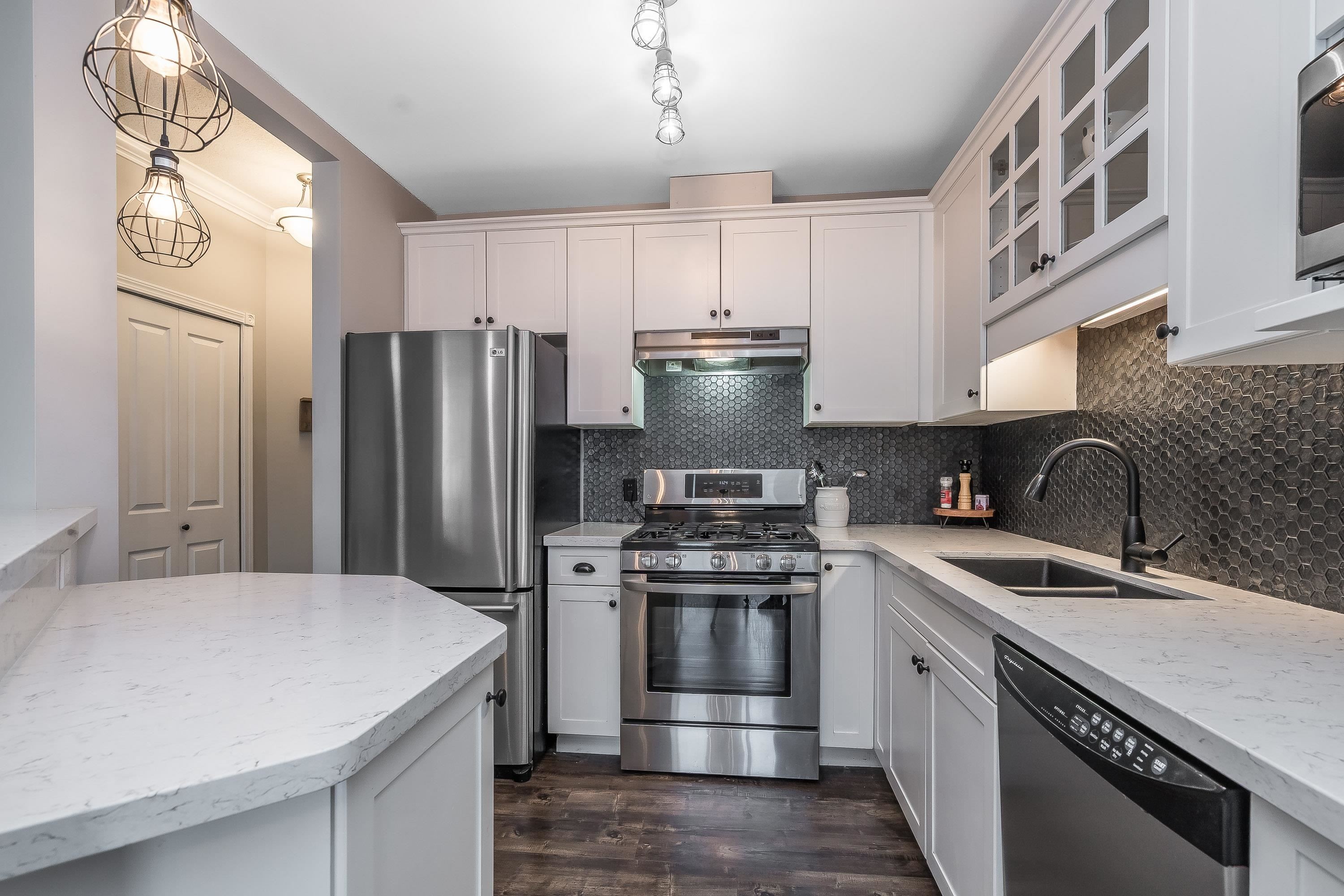 









32849


Egglestone

Avenue, 21,
Mission,




BC
V2V 7S1

