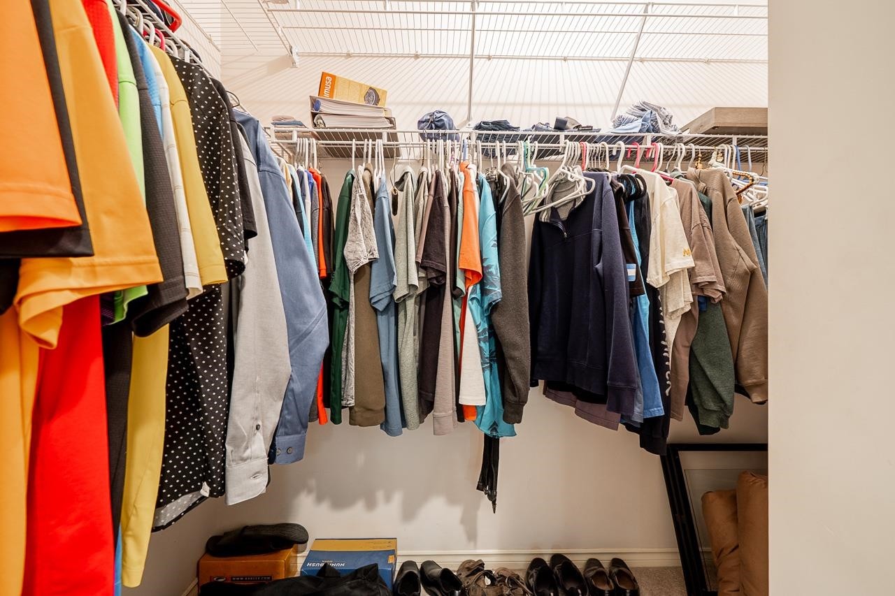 









18939


65

Avenue, 30,
Surrey,




BC
V3S 8Y2

