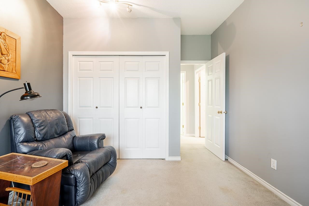 









18939


65

Avenue, 30,
Surrey,




BC
V3S 8Y2

