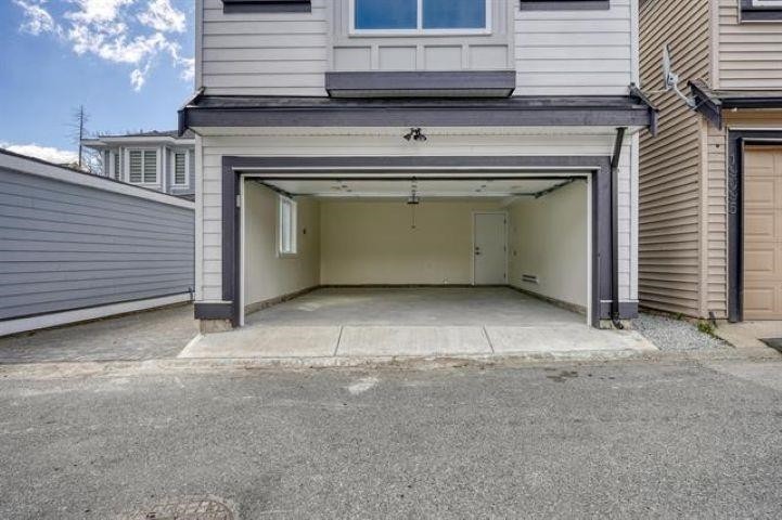 









19109


67

Avenue,
Surrey,




BC
V4N 6A4


