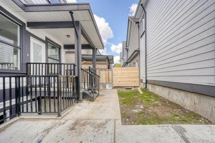 









19109


67

Avenue,
Surrey,




BC
V4N 6A4

