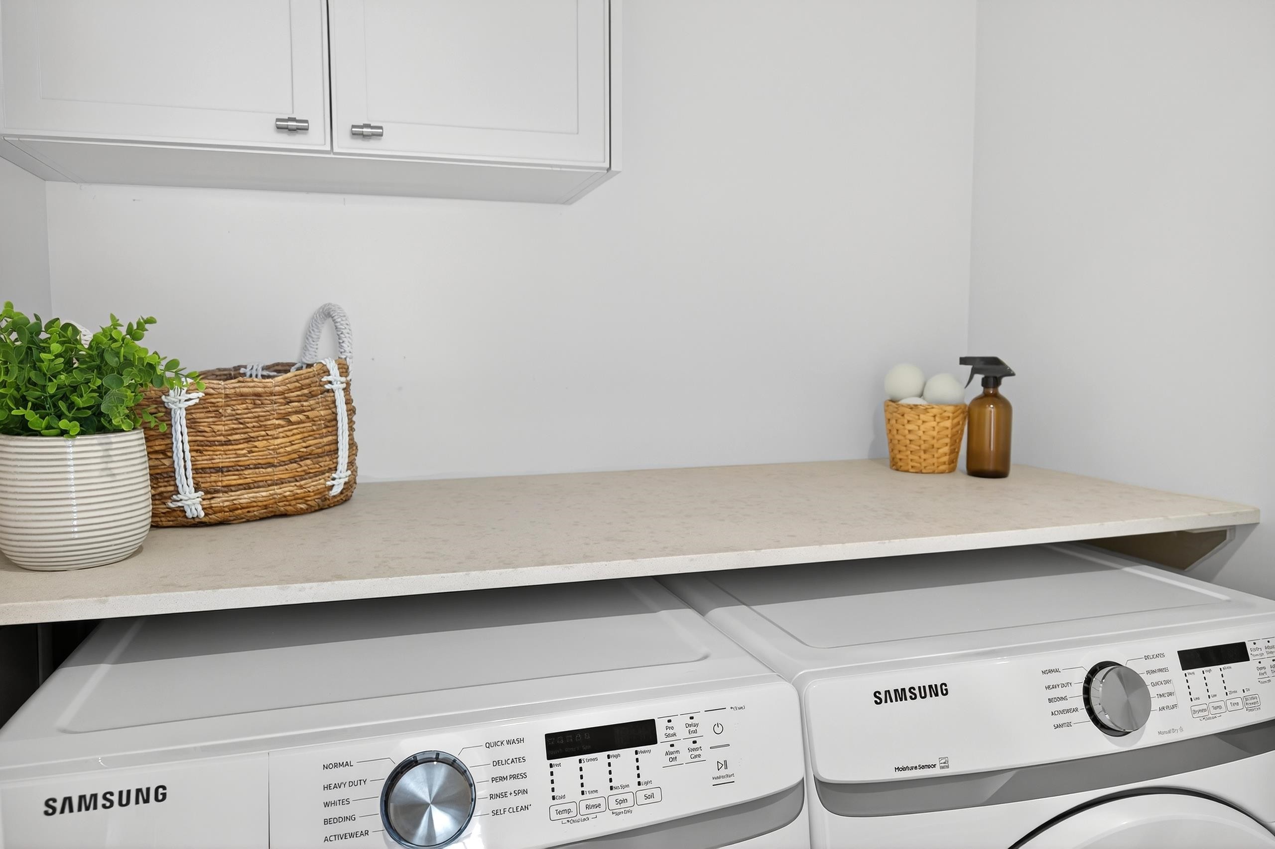 









6828


208a

Street, 6,
Langley,




BC
V2Y 2R7

