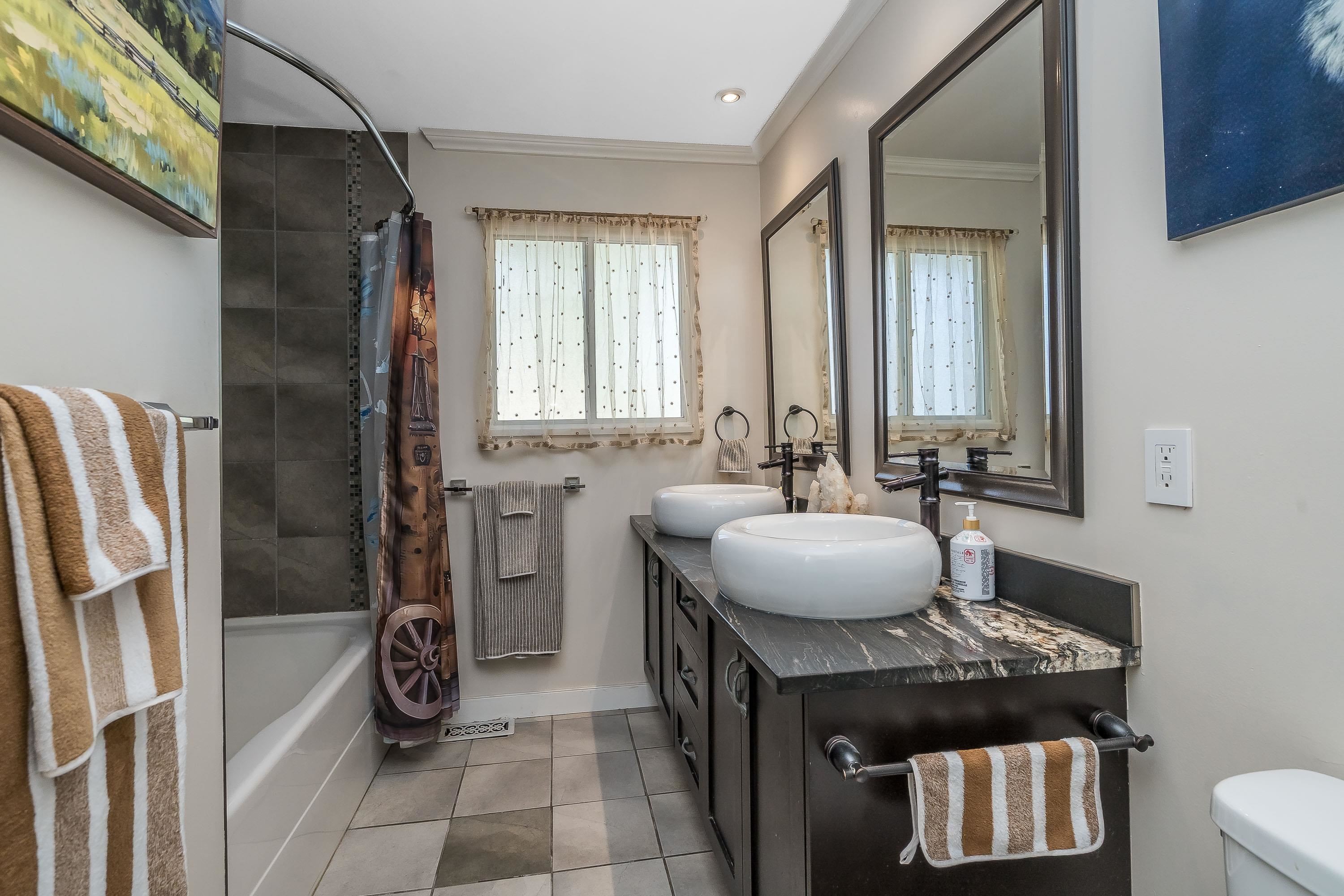 









20651


44

Avenue,
Langley,




BC
V3A 3E5

