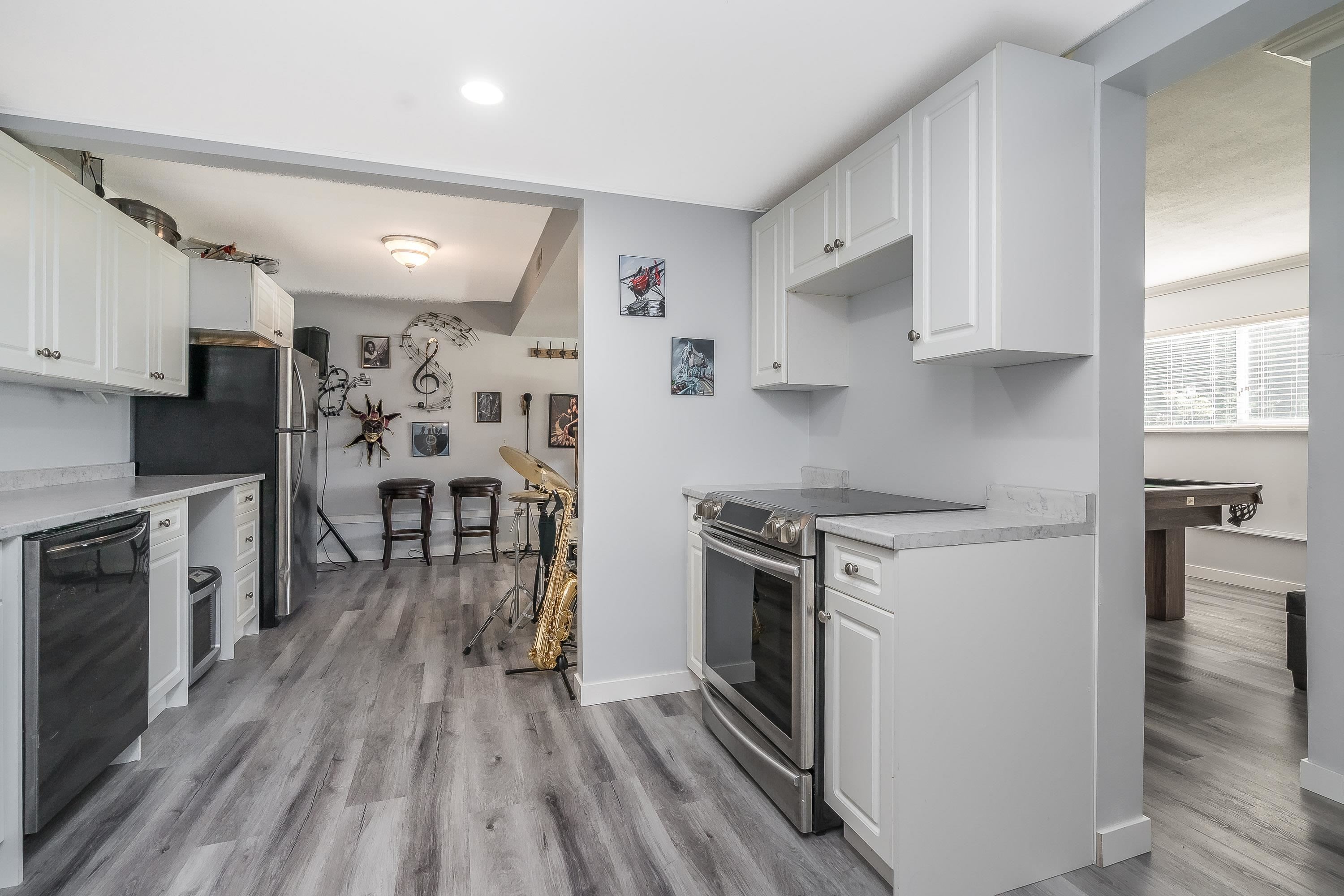 









20651


44

Avenue,
Langley,




BC
V3A 3E5

