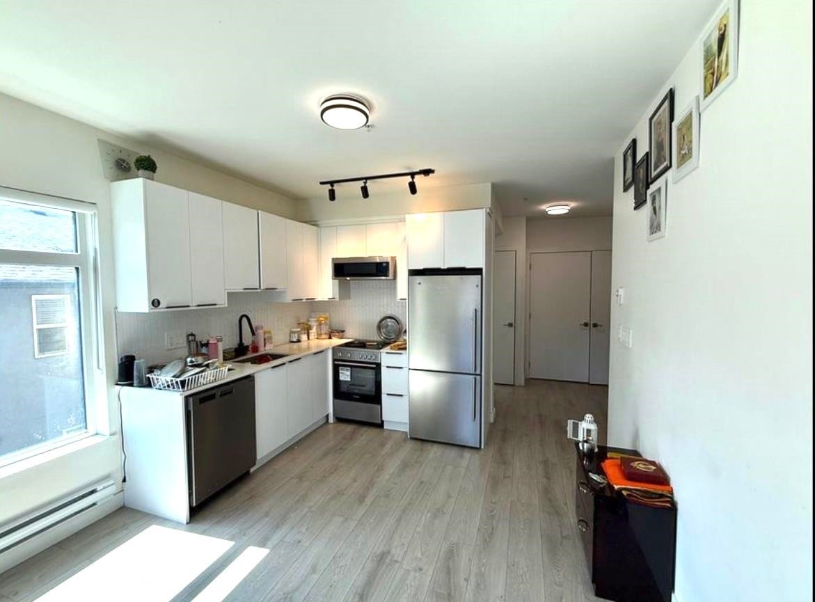 









10616


132

Street, 202,
Surrey,




BC
V3T 0T3

