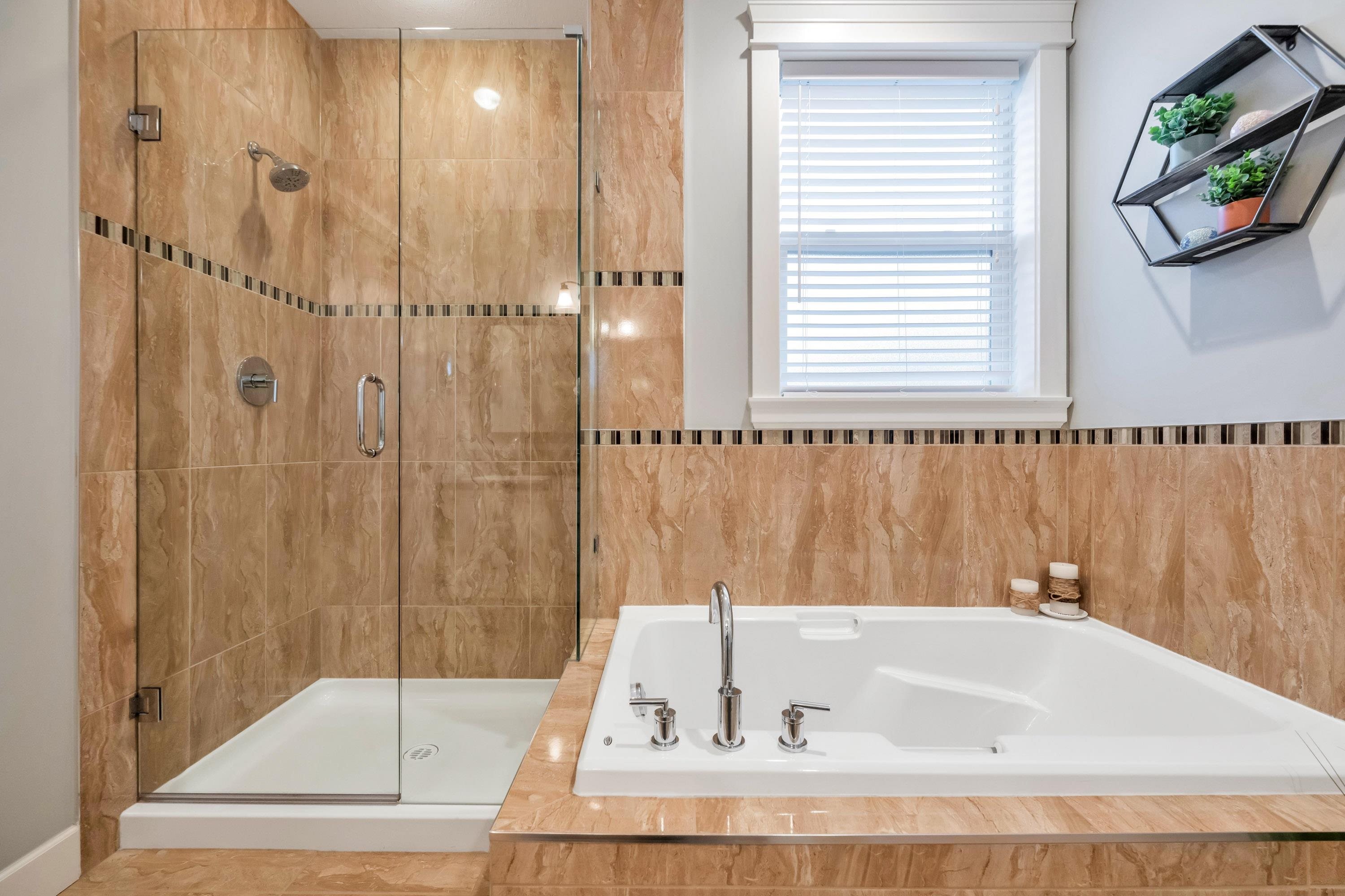 









308


171

Street,
Surrey,




BC
V3Z 9P5

