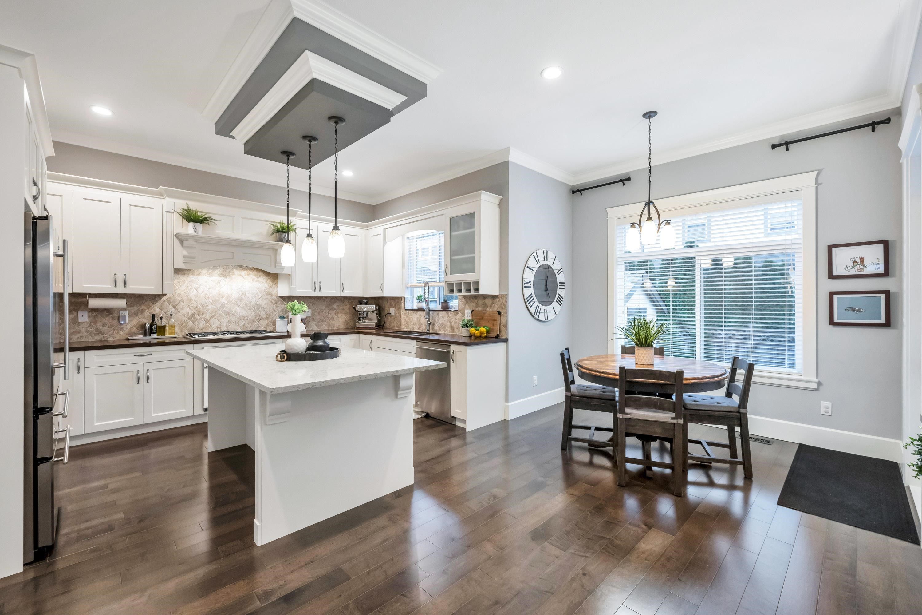 









308


171

Street,
Surrey,




BC
V3Z 9P5

