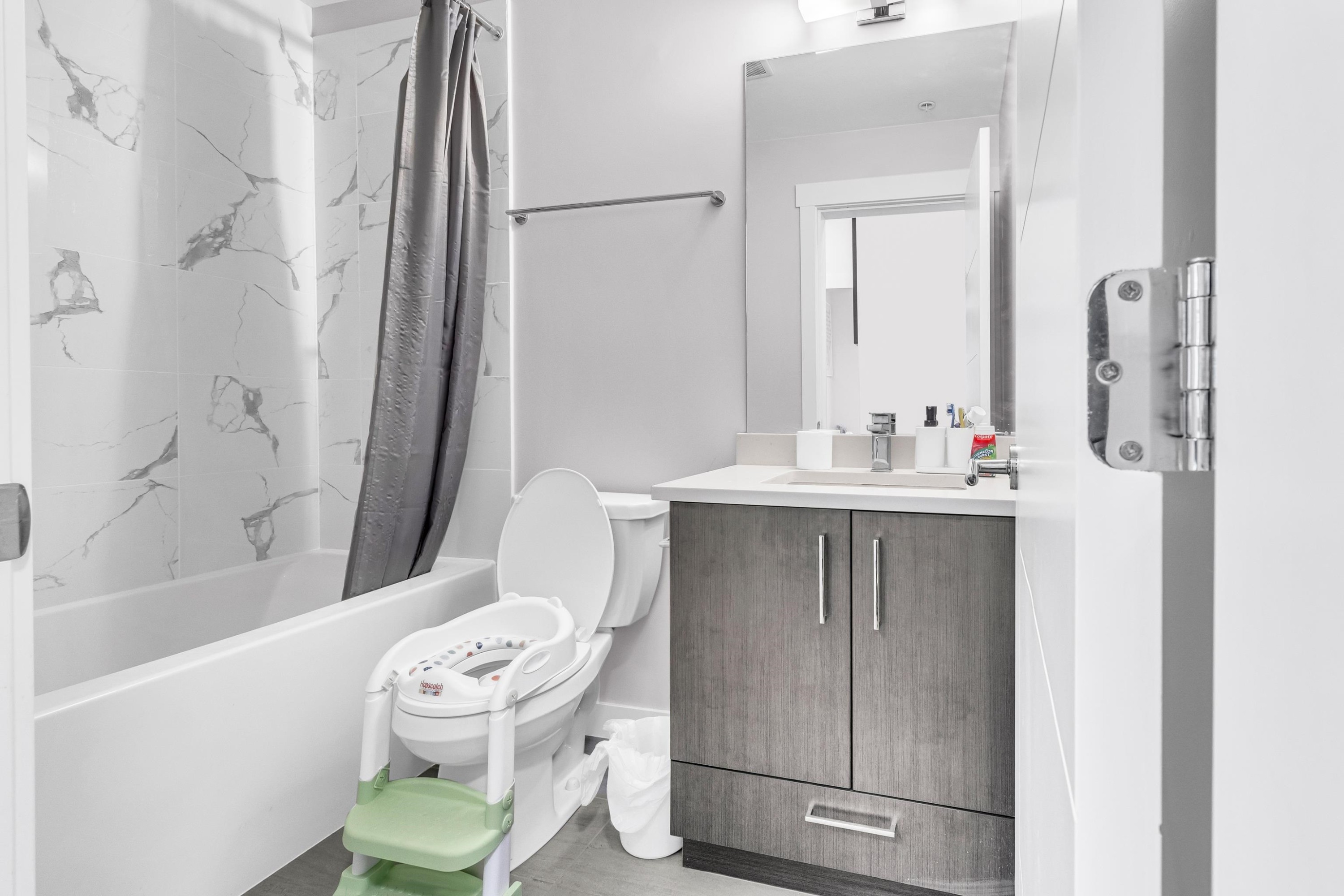 









32690


14

Avenue, 223,
Mission,




BC
V2V 0K5


