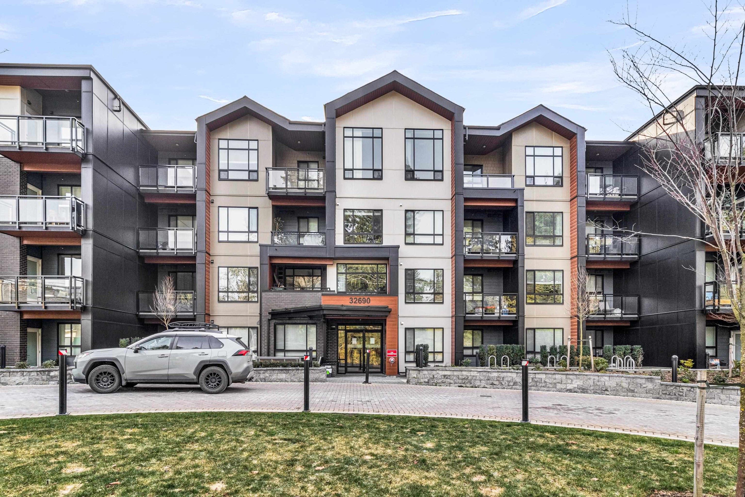 









32690


14

Avenue, 223,
Mission,




BC
V2V 0K5


