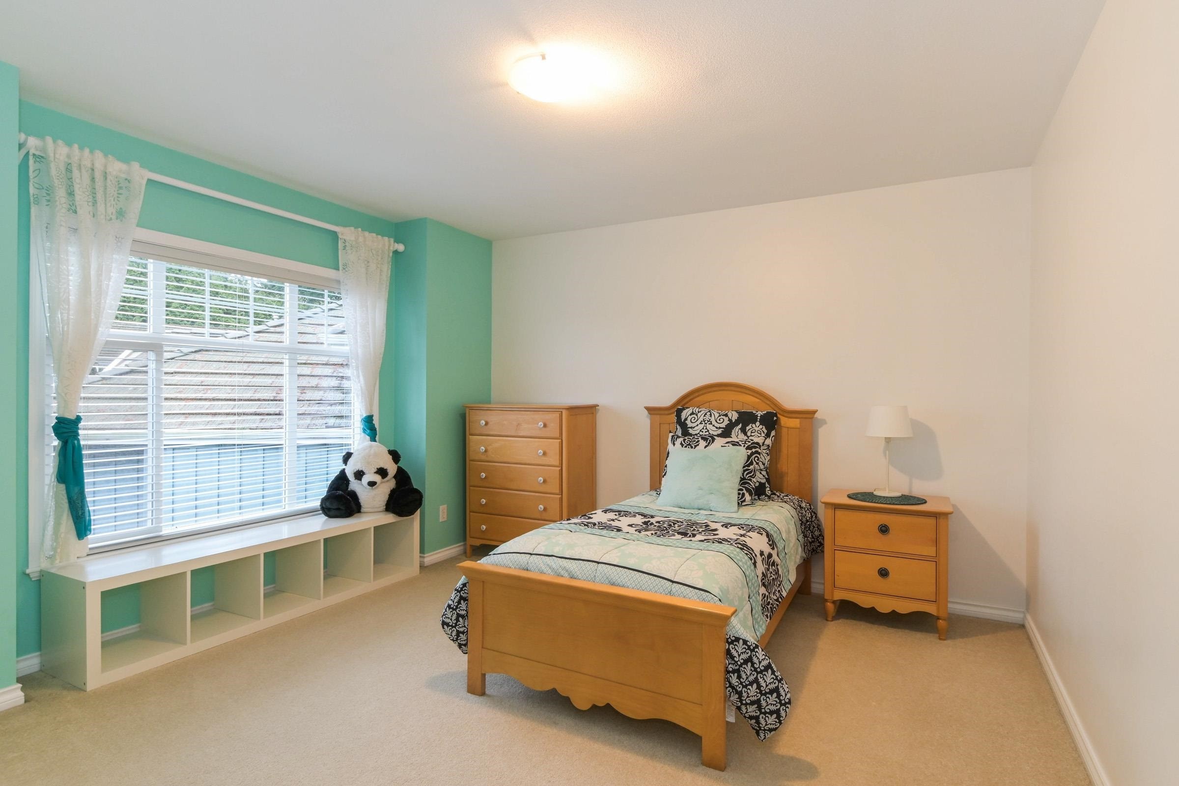 









15560


36b

Avenue,
Surrey,




BC
V3Z 0H1

