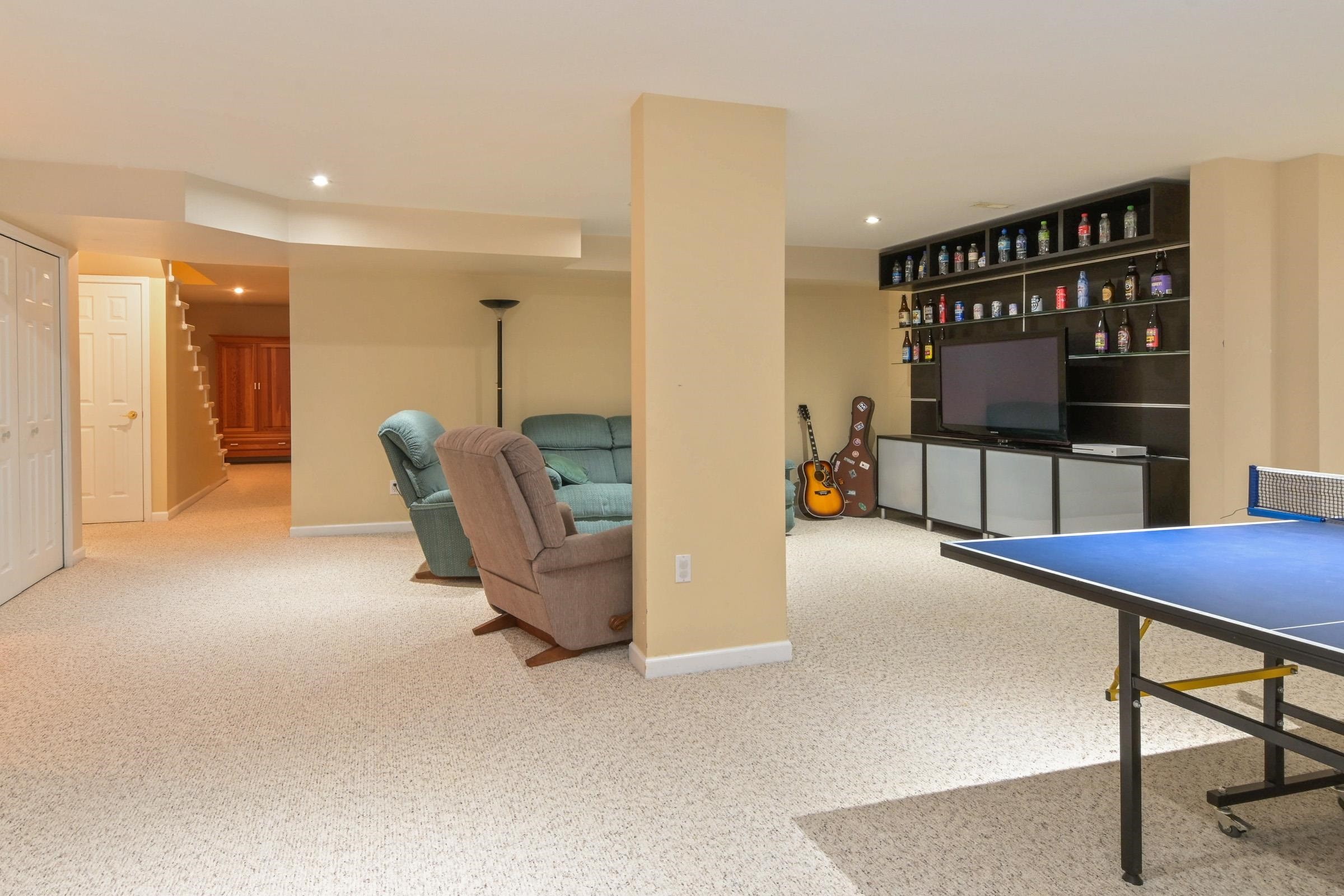 









15560


36b

Avenue,
Surrey,




BC
V3Z 0H1

