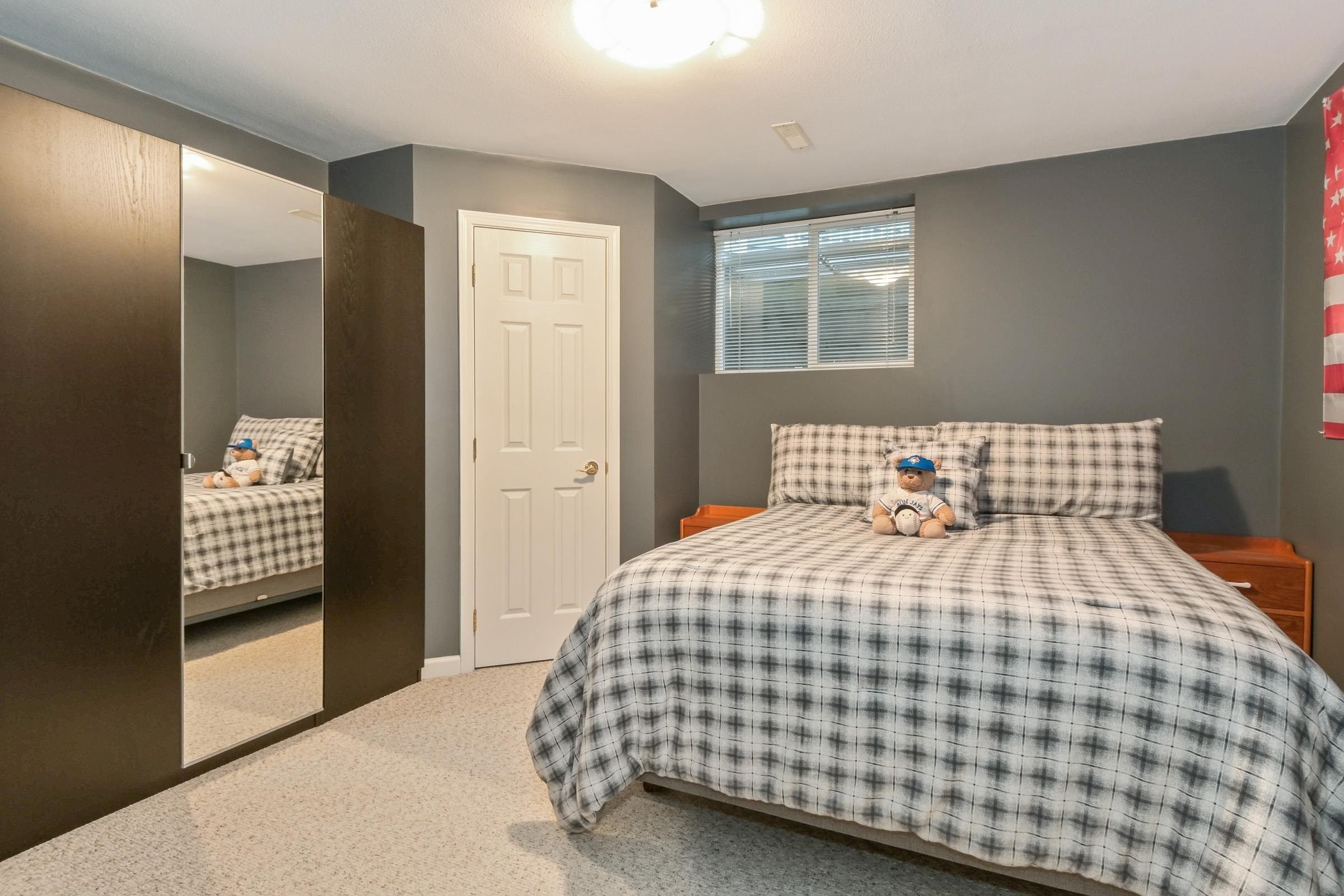 









15560


36b

Avenue,
Surrey,




BC
V3Z 0H1

