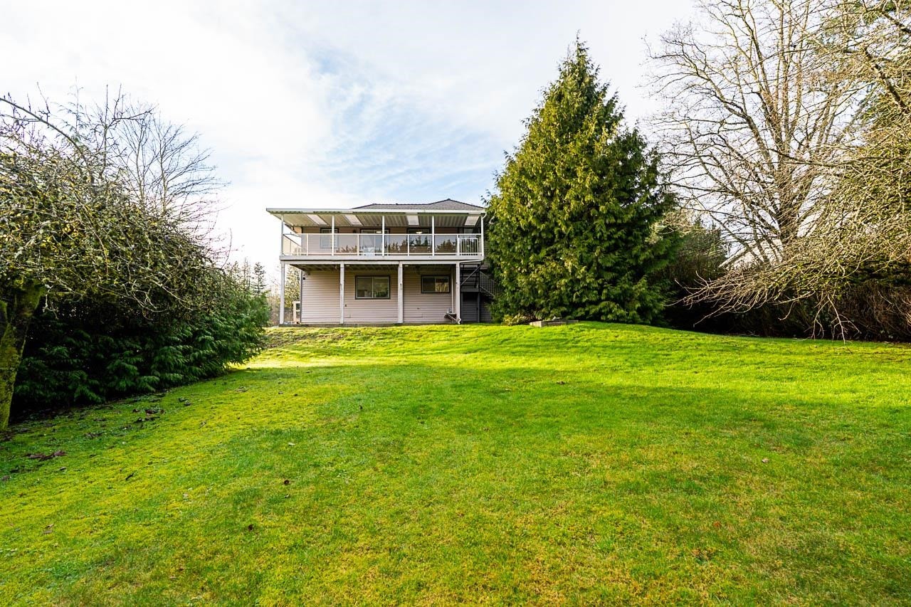 









7070


207

Street,
Langley,




BC
V2Y 1T4

