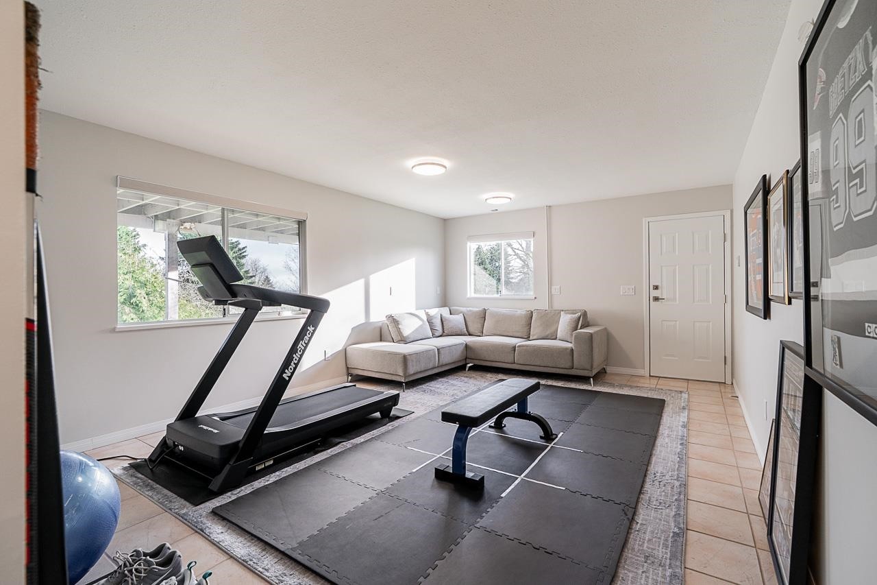 









7070


207

Street,
Langley,




BC
V2Y 1T4

