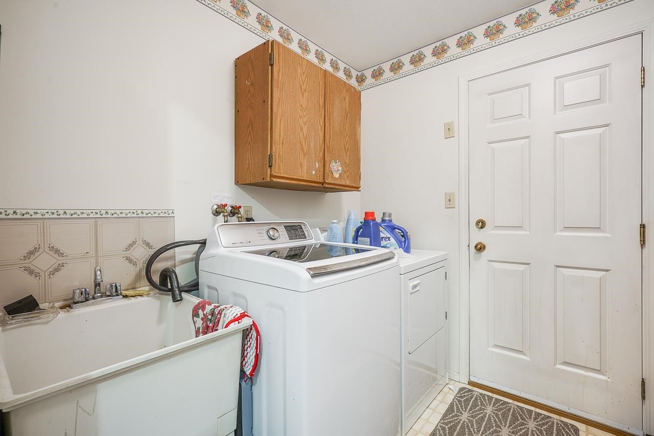 









3329


197

Street,
Langley,




BC
V3A 7X4

