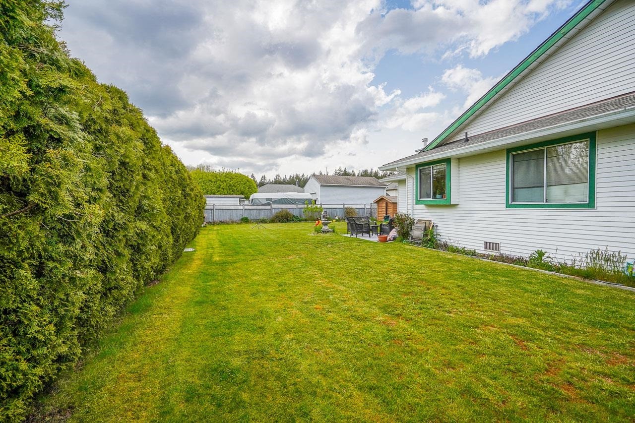 









3329


197

Street,
Langley,




BC
V3A 7X4

