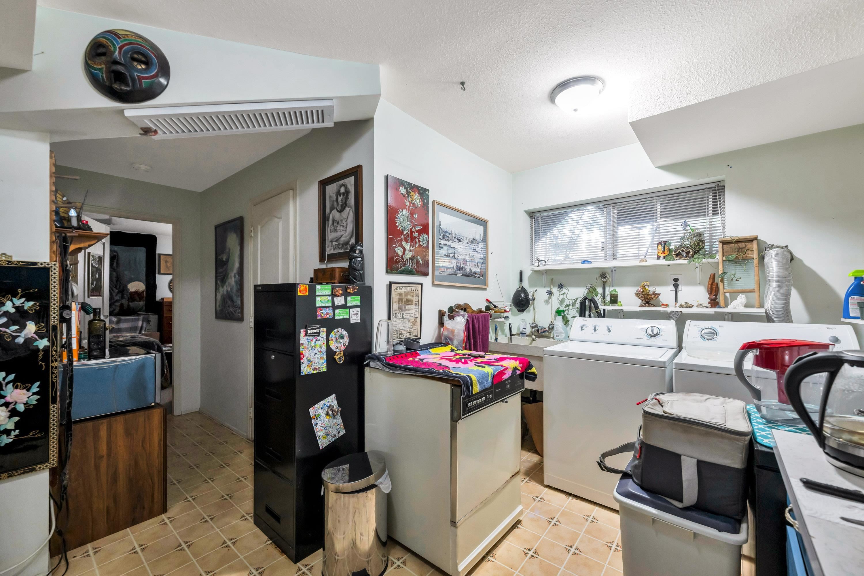 









20580


46

Avenue,
Langley,




BC
V3A 3H6

