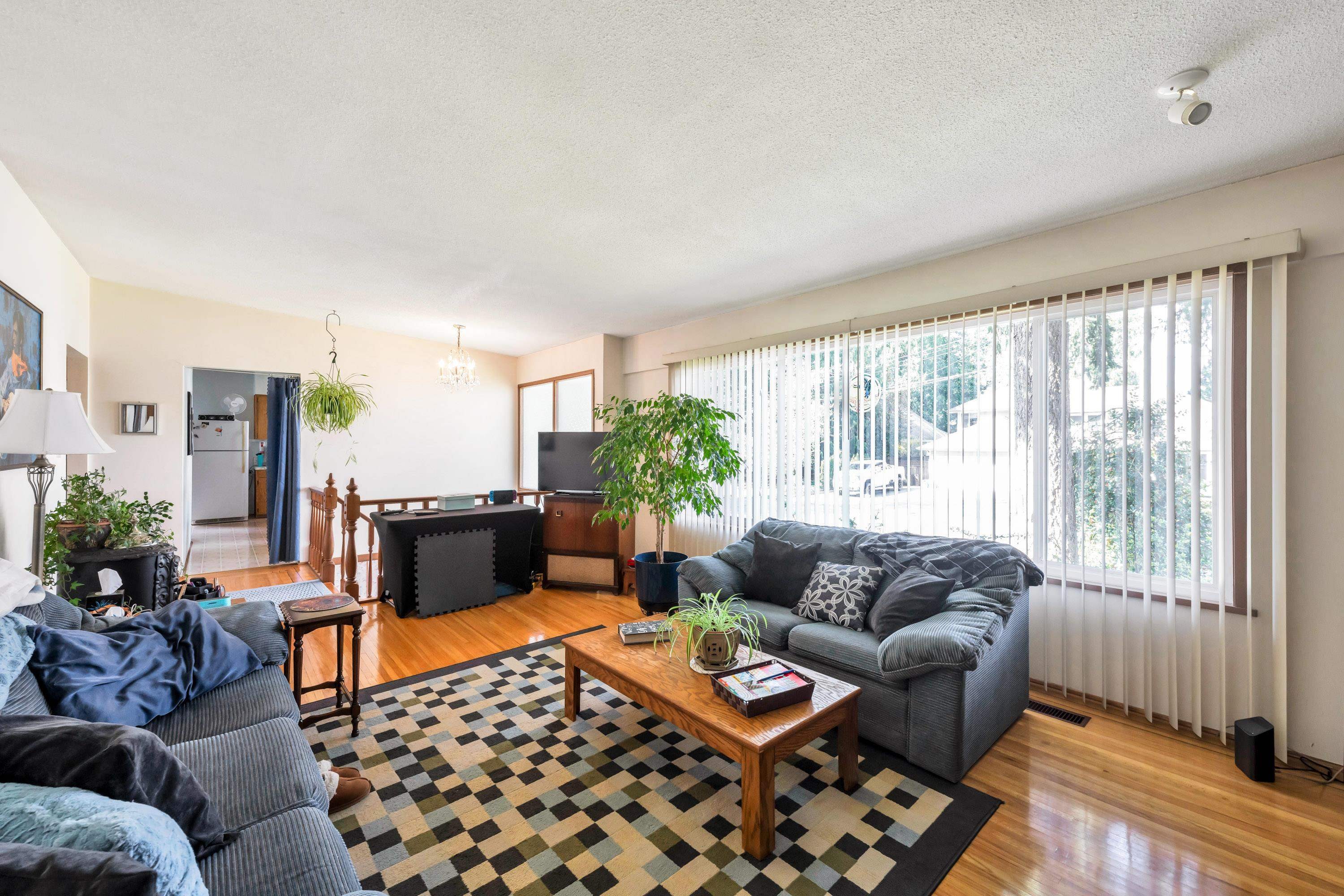 









20580


46

Avenue,
Langley,




BC
V3A 3H6

