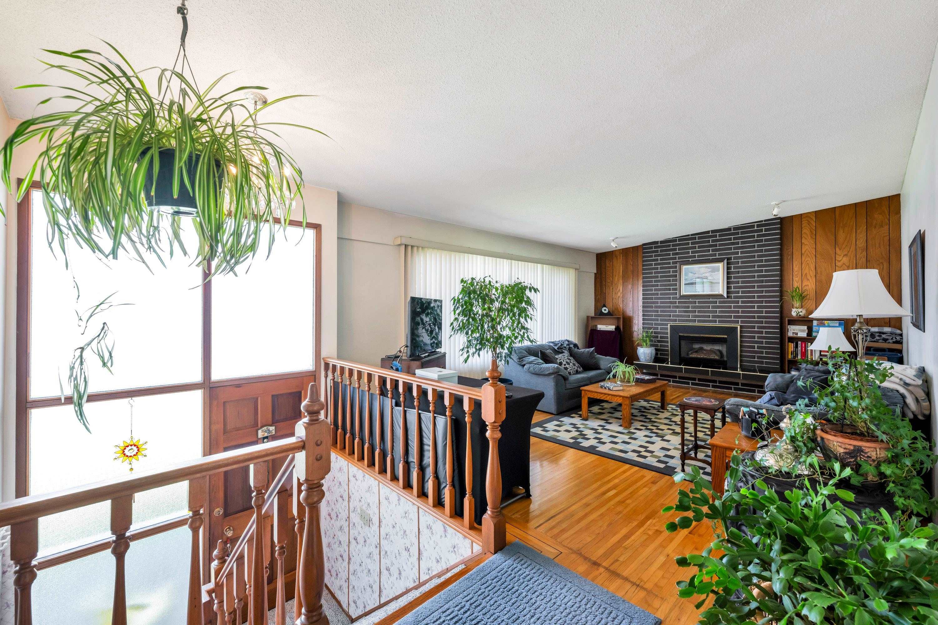 









20580


46

Avenue,
Langley,




BC
V3A 3H6

