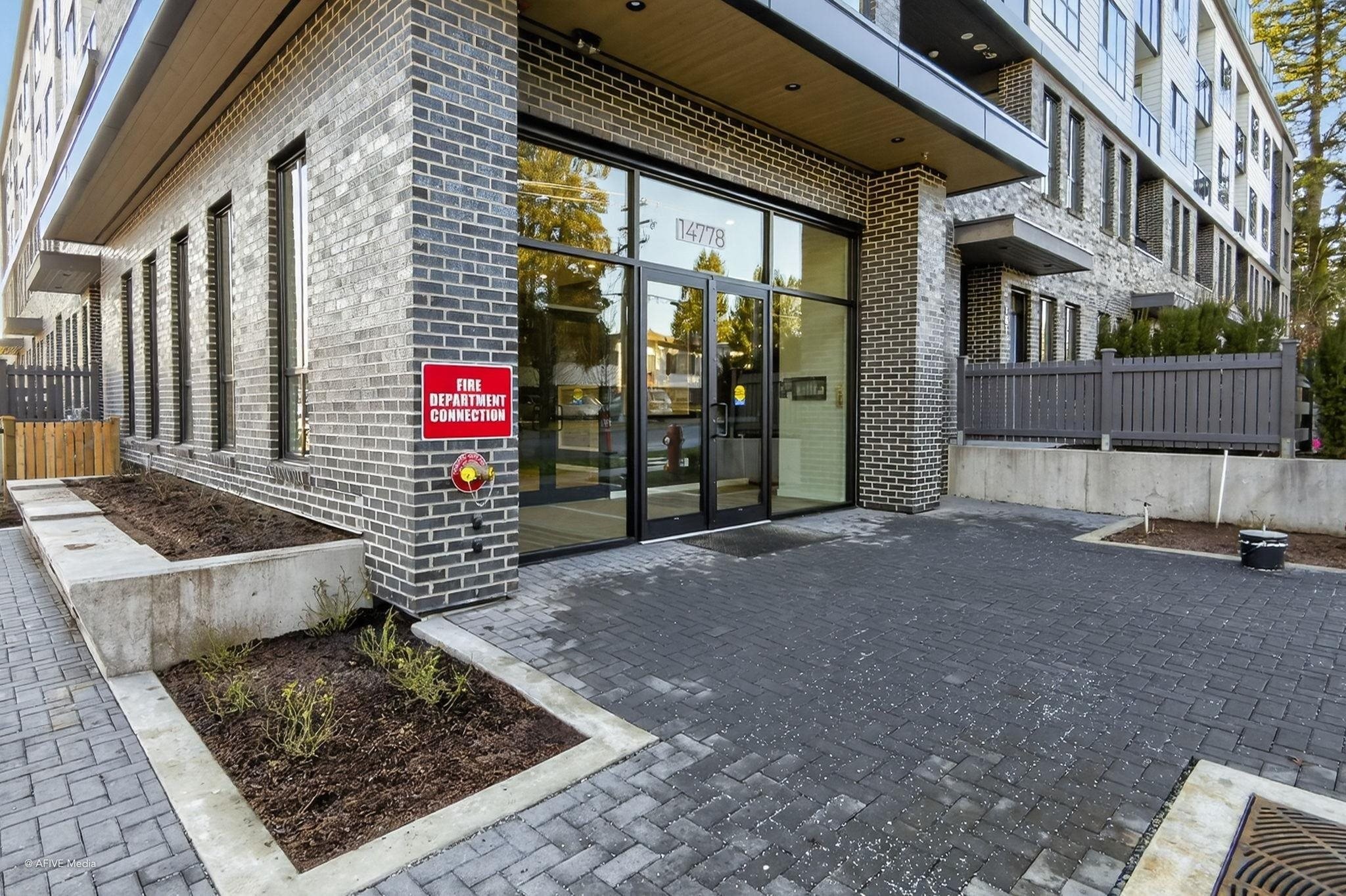 









14778


106

Avenue, 512,
Surrey,




BC
V3R 5Y1

