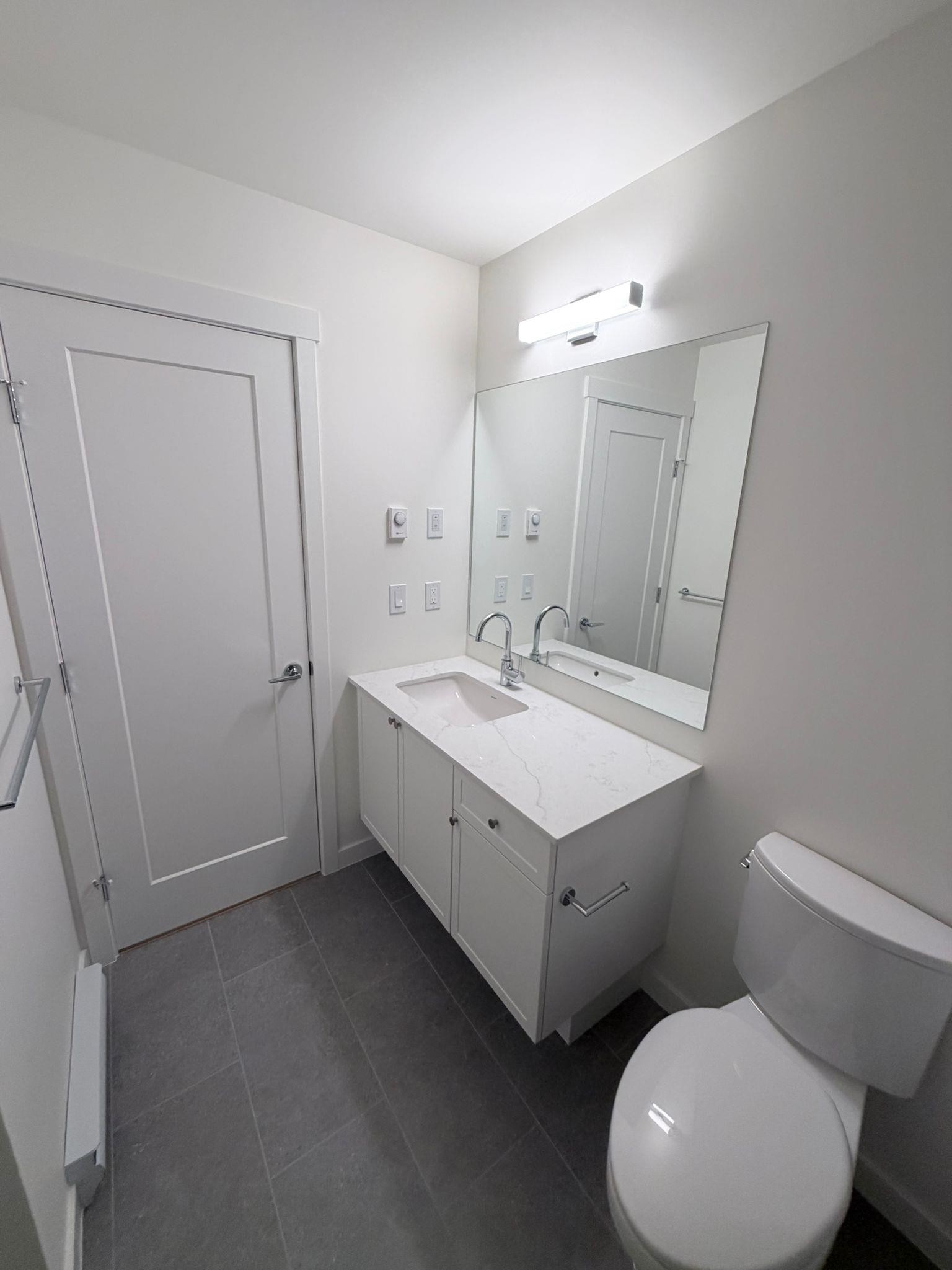 









14778


106

Avenue, 512,
Surrey,




BC
V3R 5Y1

