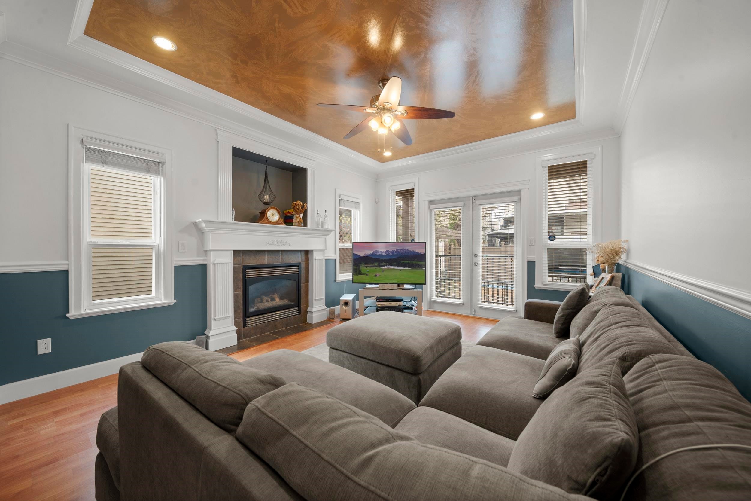 









18973


70b

Avenue,
Surrey,




BC
V4N 5N9

