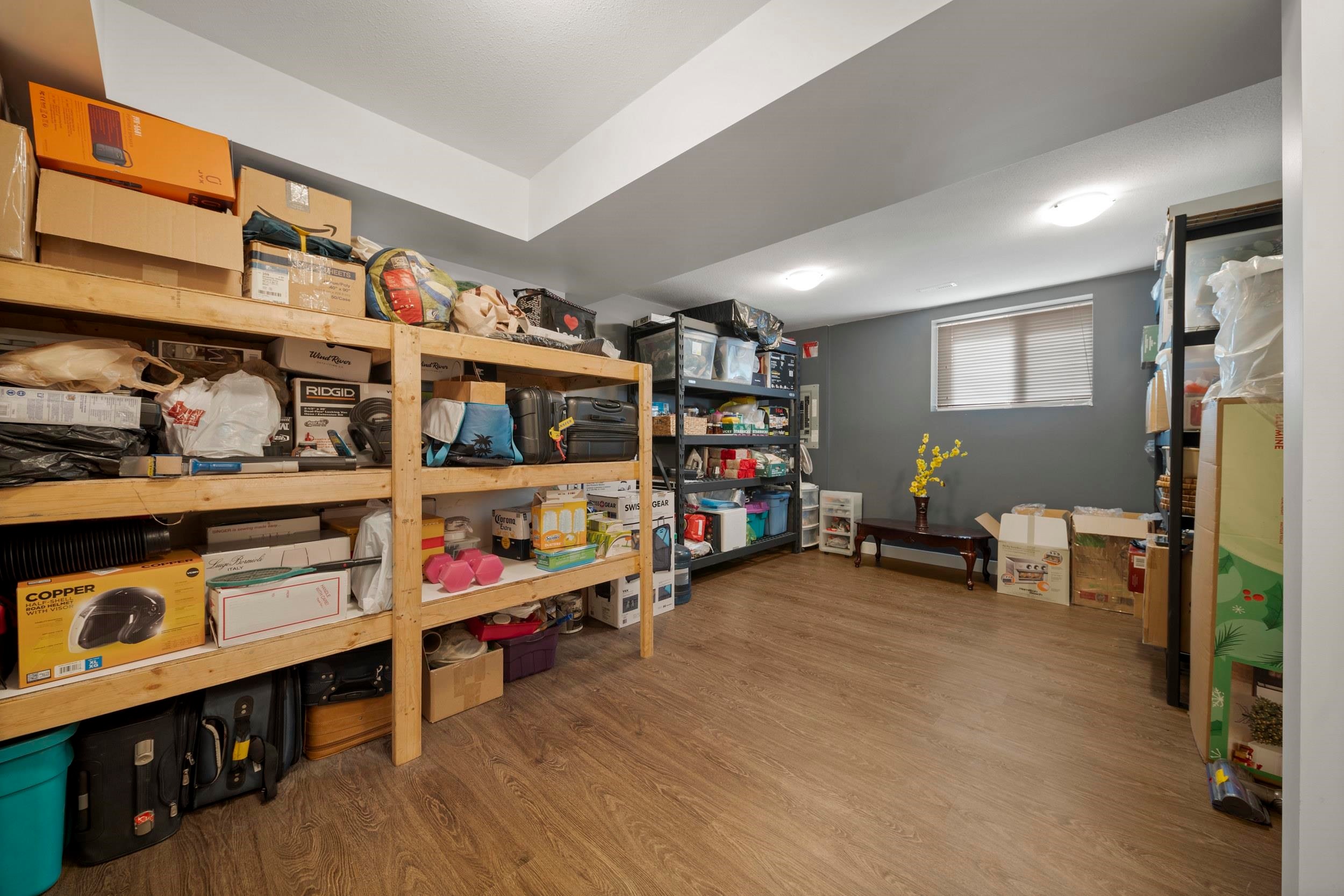 









18973


70b

Avenue,
Surrey,




BC
V4N 5N9

