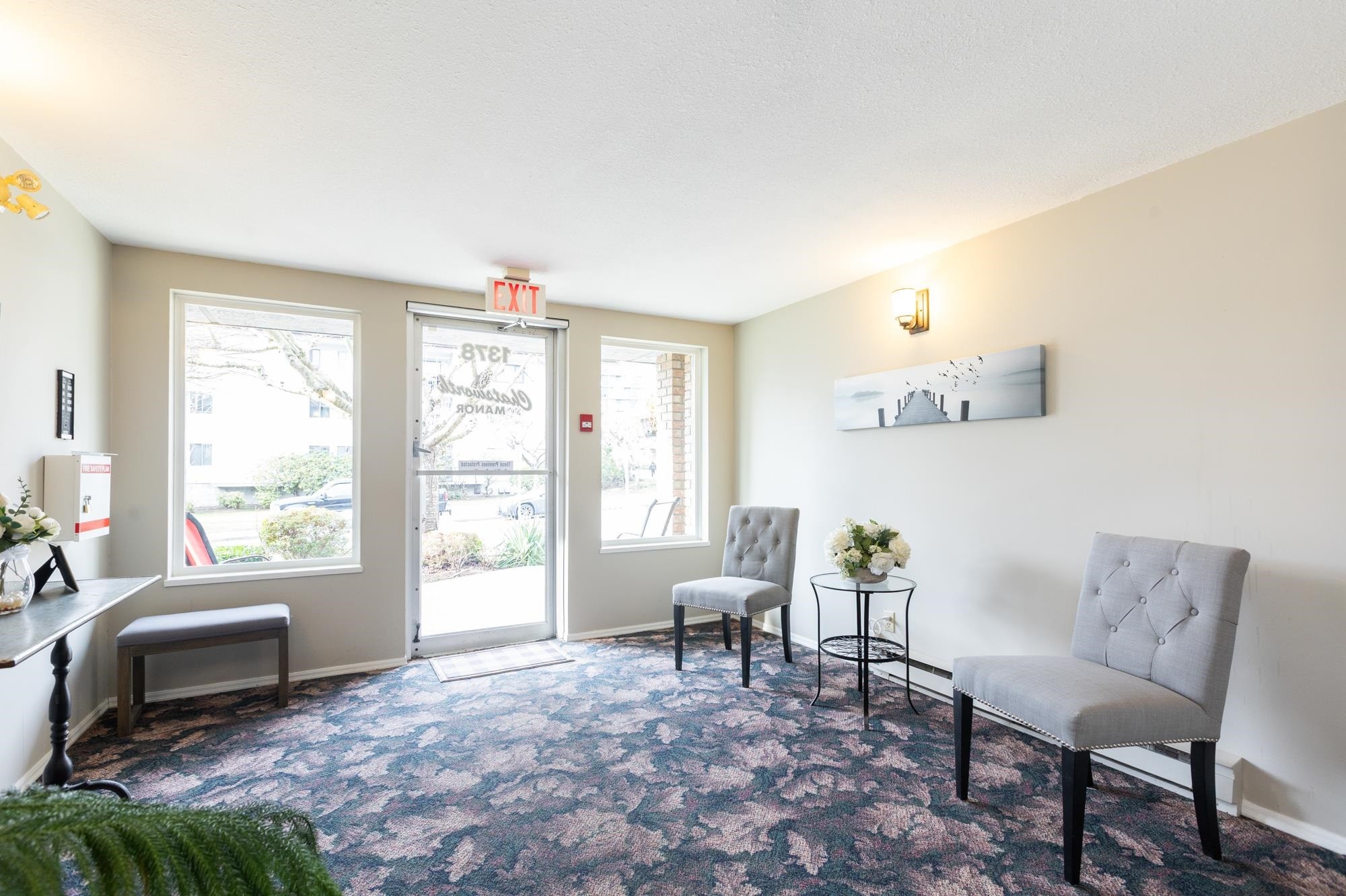 









1378


Fir

Street, 104,
White Rock,




BC
V4B 4B2

