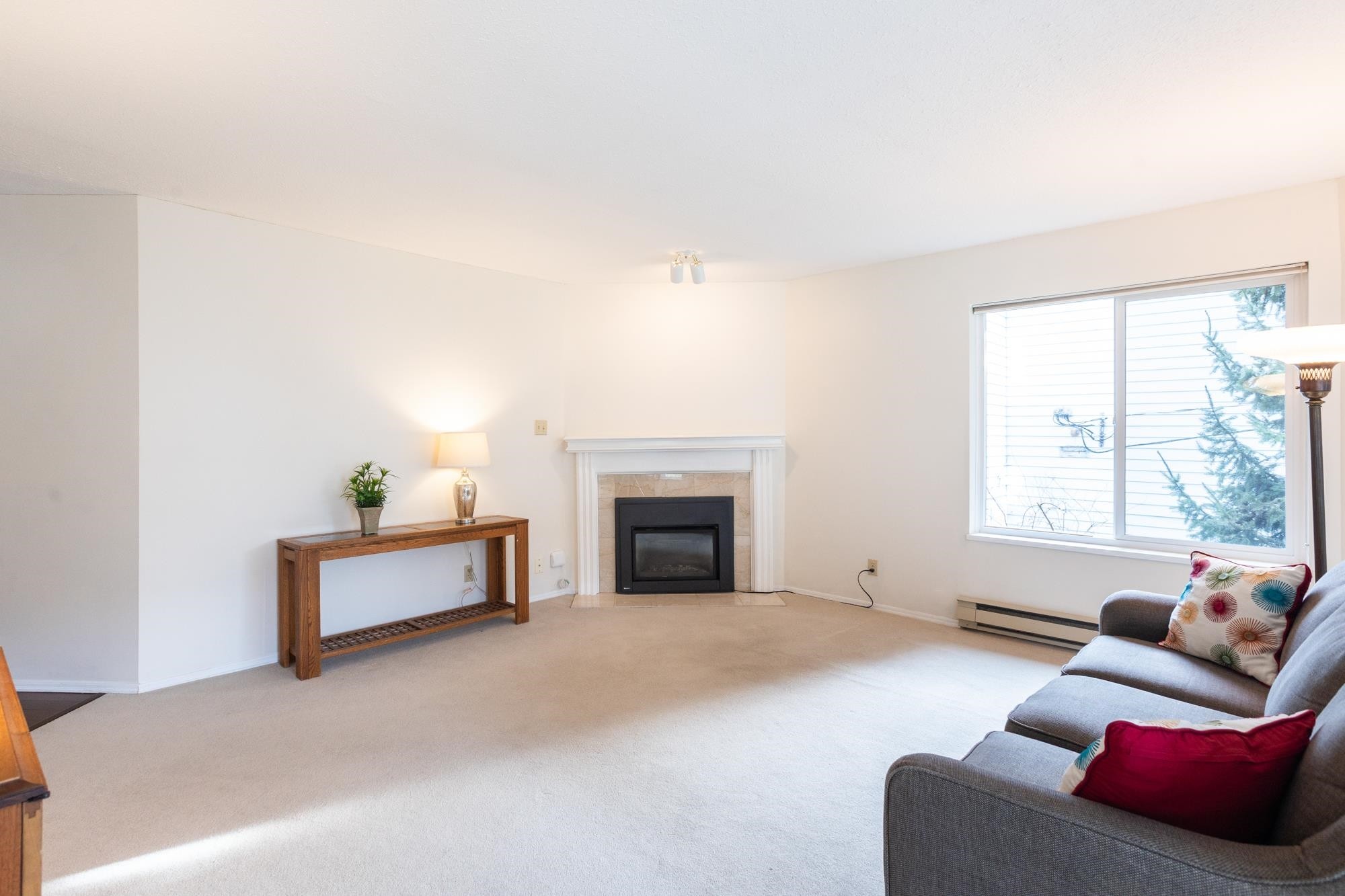 









1378


Fir

Street, 104,
White Rock,




BC
V4B 4B2

