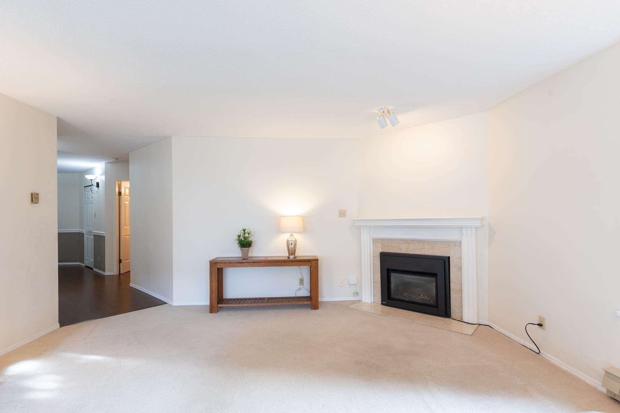 









1378


Fir

Street, 104,
White Rock,




BC
V4B 4B2

