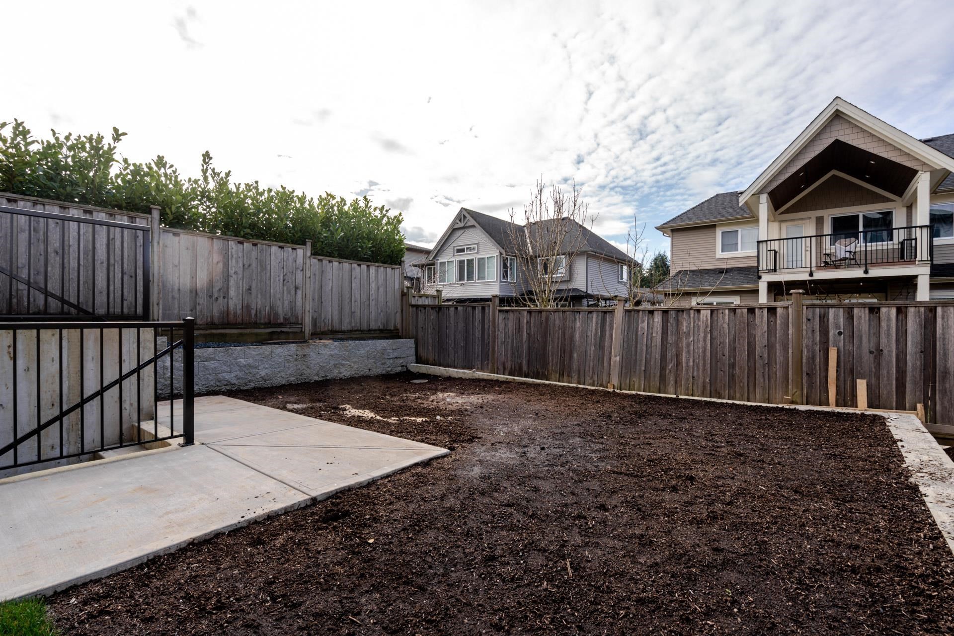 









8425


George

Street,
Mission,




BC
V2V 6S6

