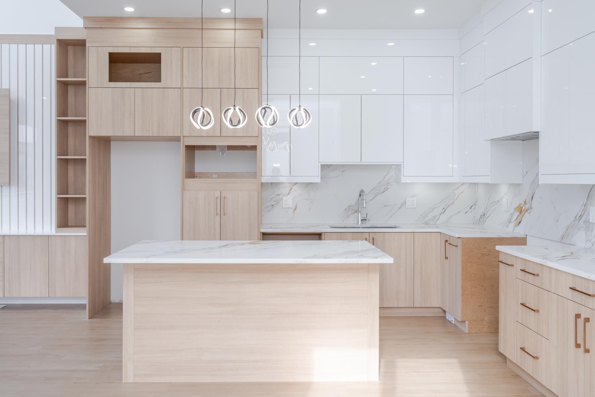 









8425


George

Street,
Mission,




BC
V2V 6S6

