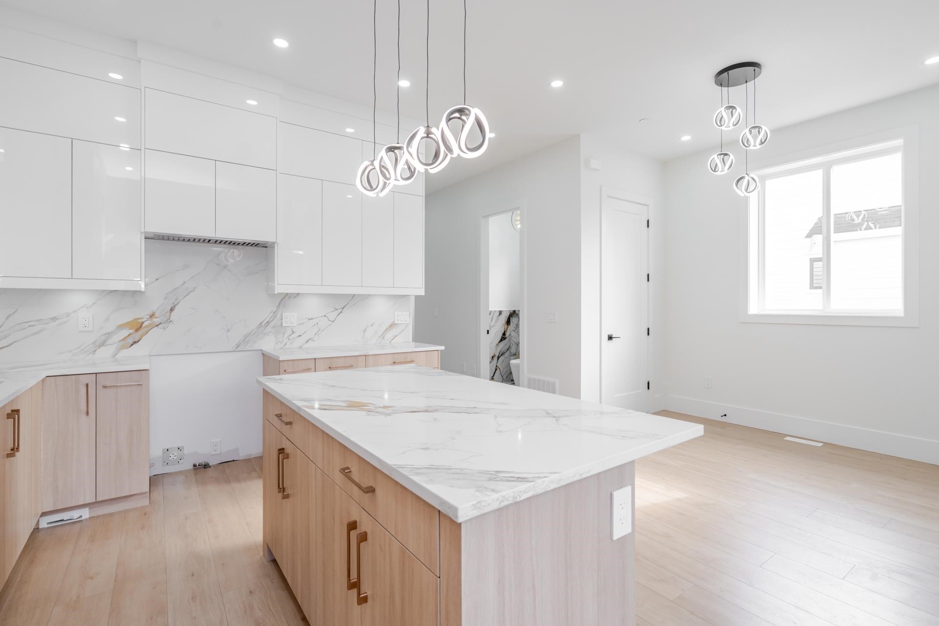 









8425


George

Street,
Mission,




BC
V2V 6S6

