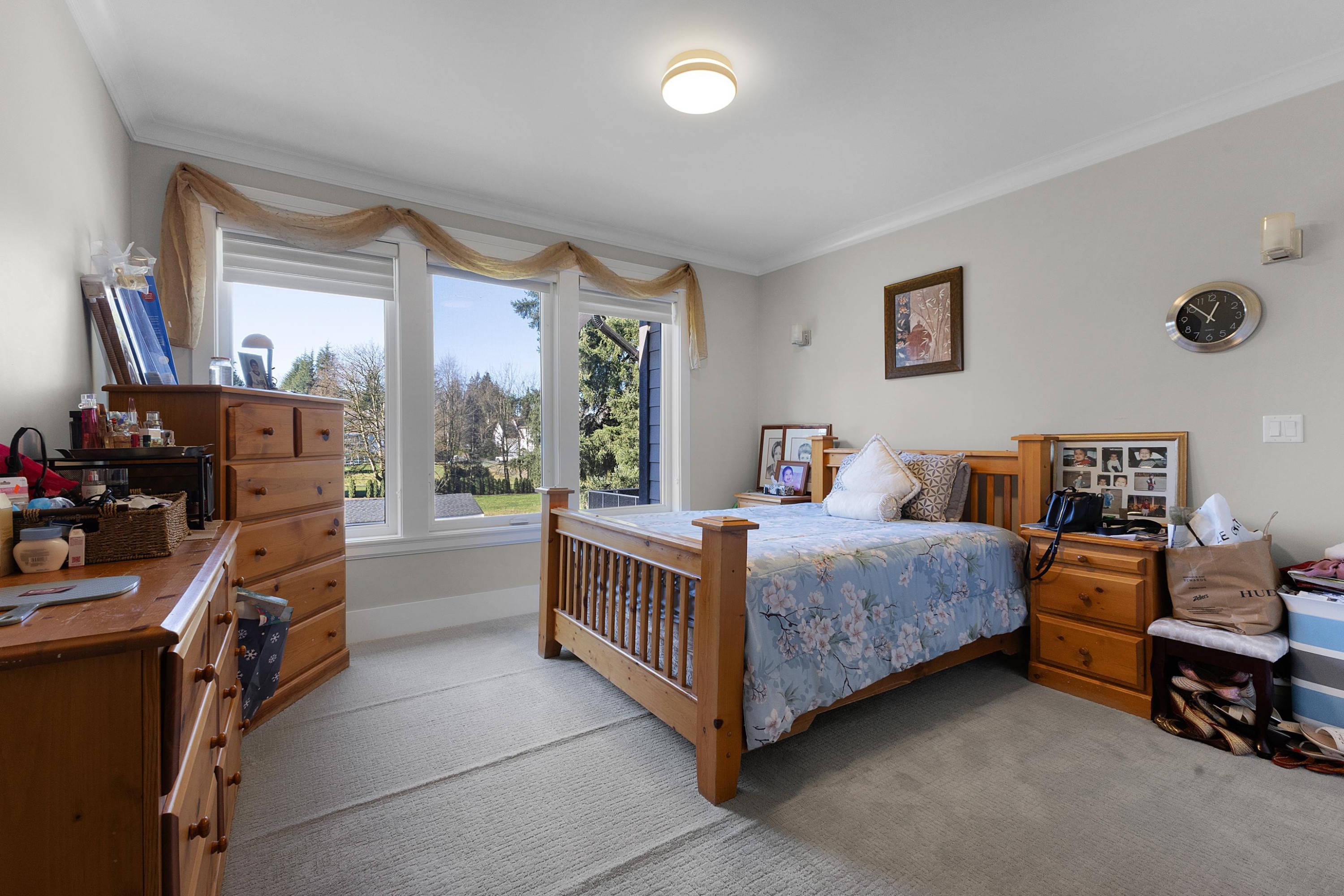 









4033


Prairie

Street,
Abbotsford,




BC
V4X 1X2


