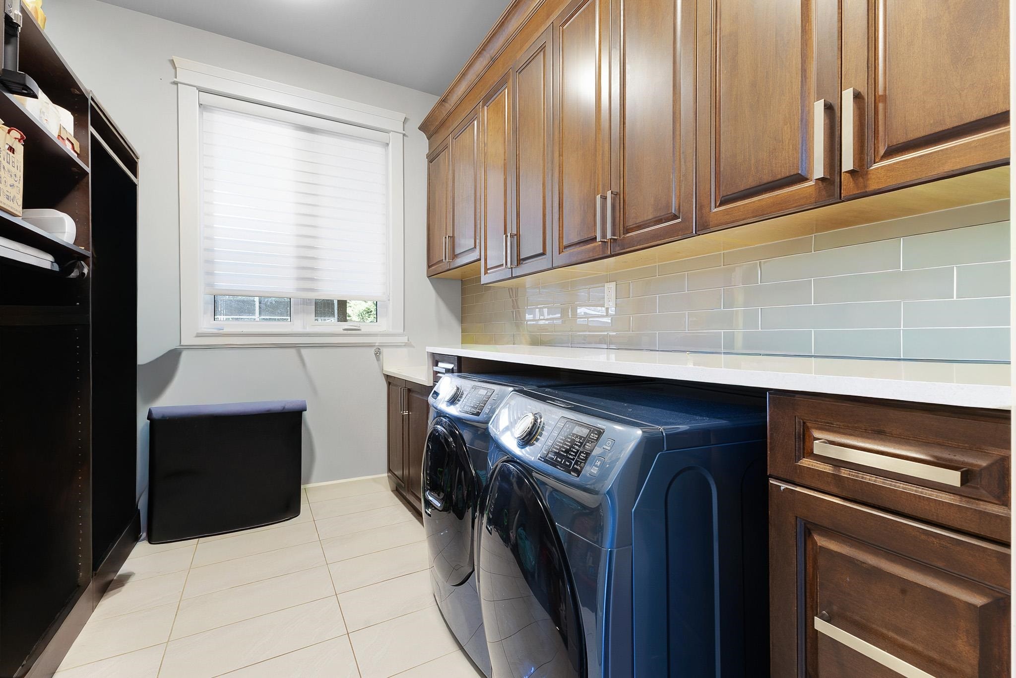 









4033


Prairie

Street,
Abbotsford,




BC
V4X 1X2

