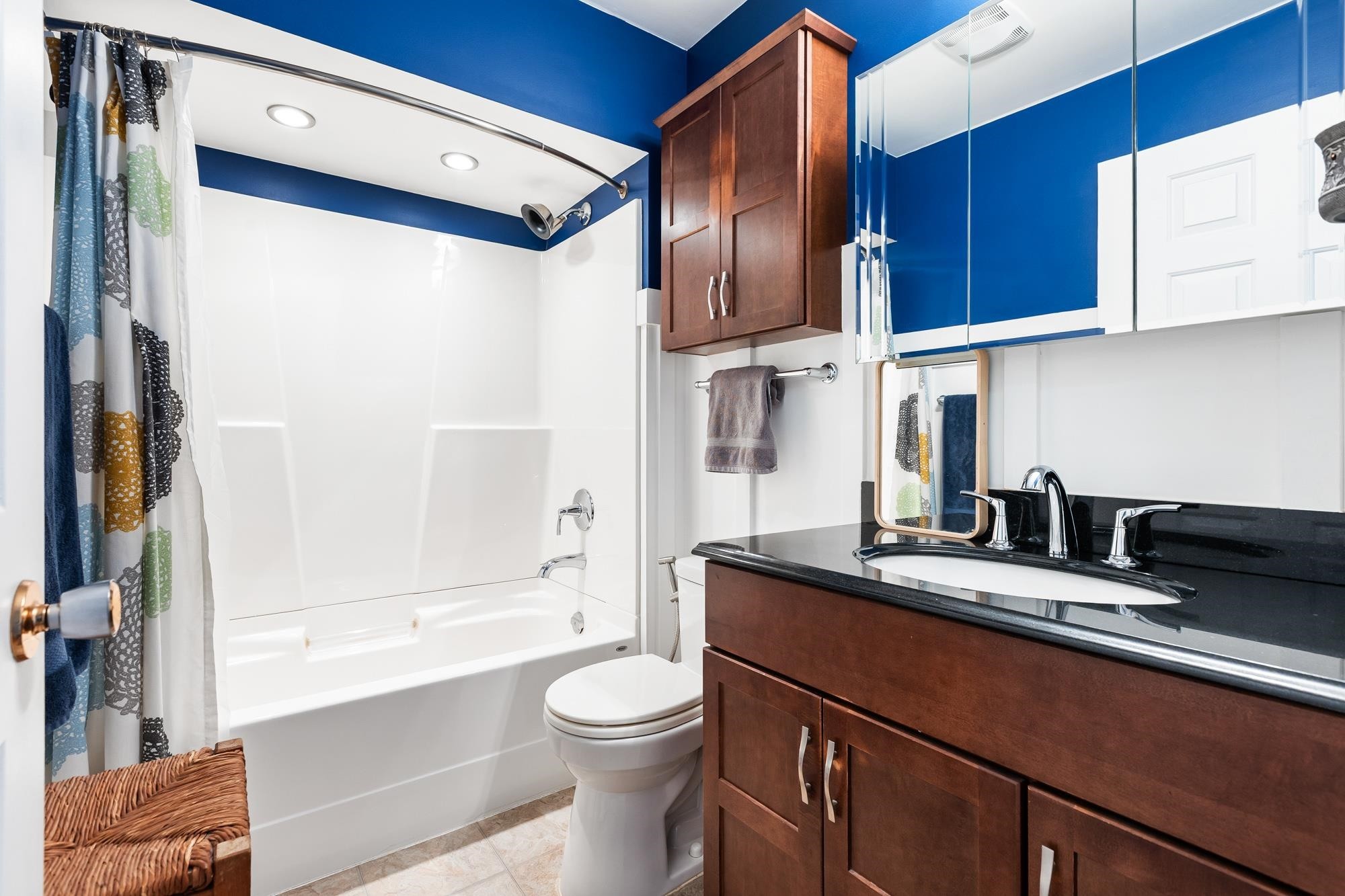 









4875


200

Street,
Langley,




BC
V3A 1L6

