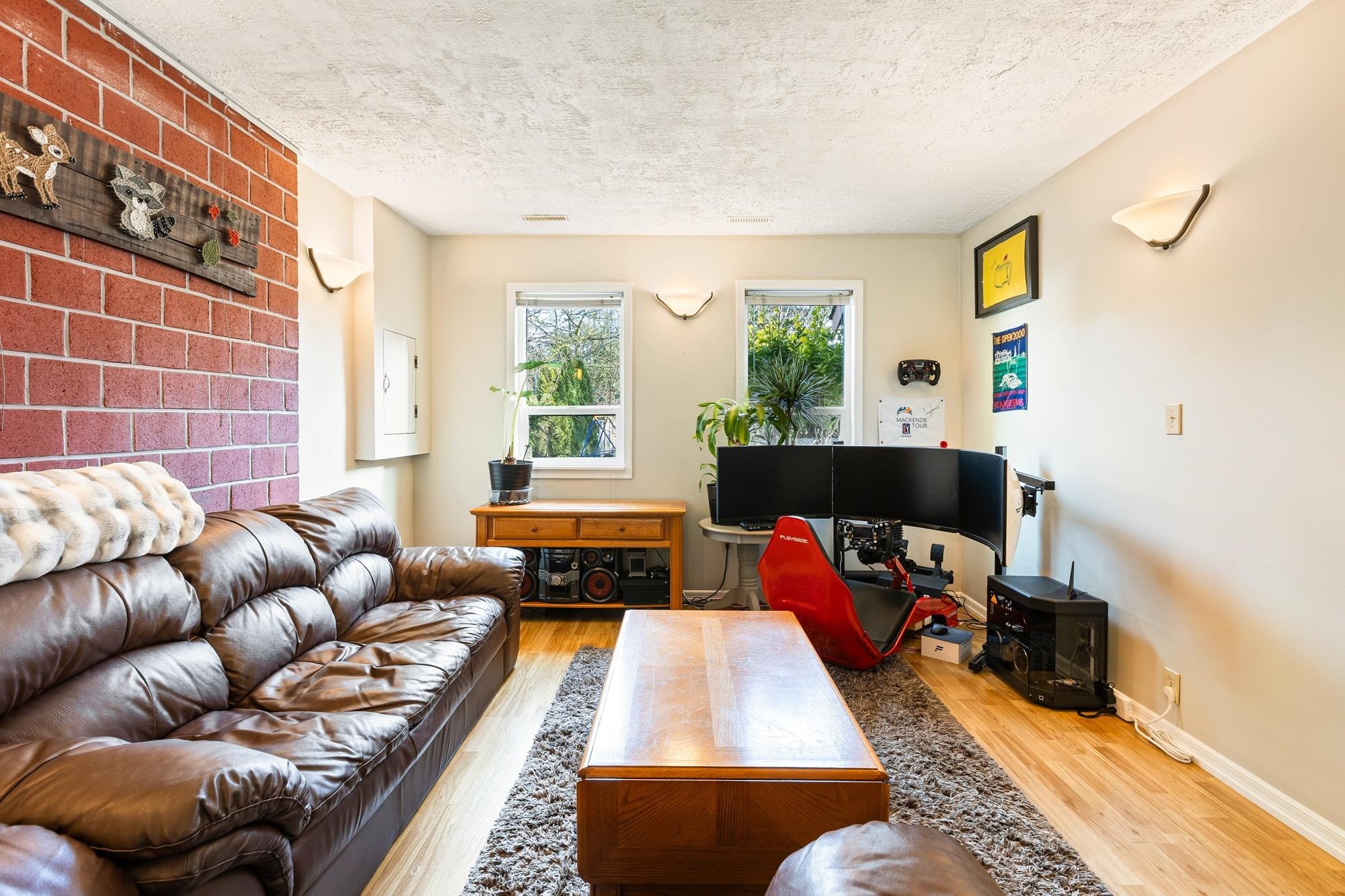 









4875


200

Street,
Langley,




BC
V3A 1L6

