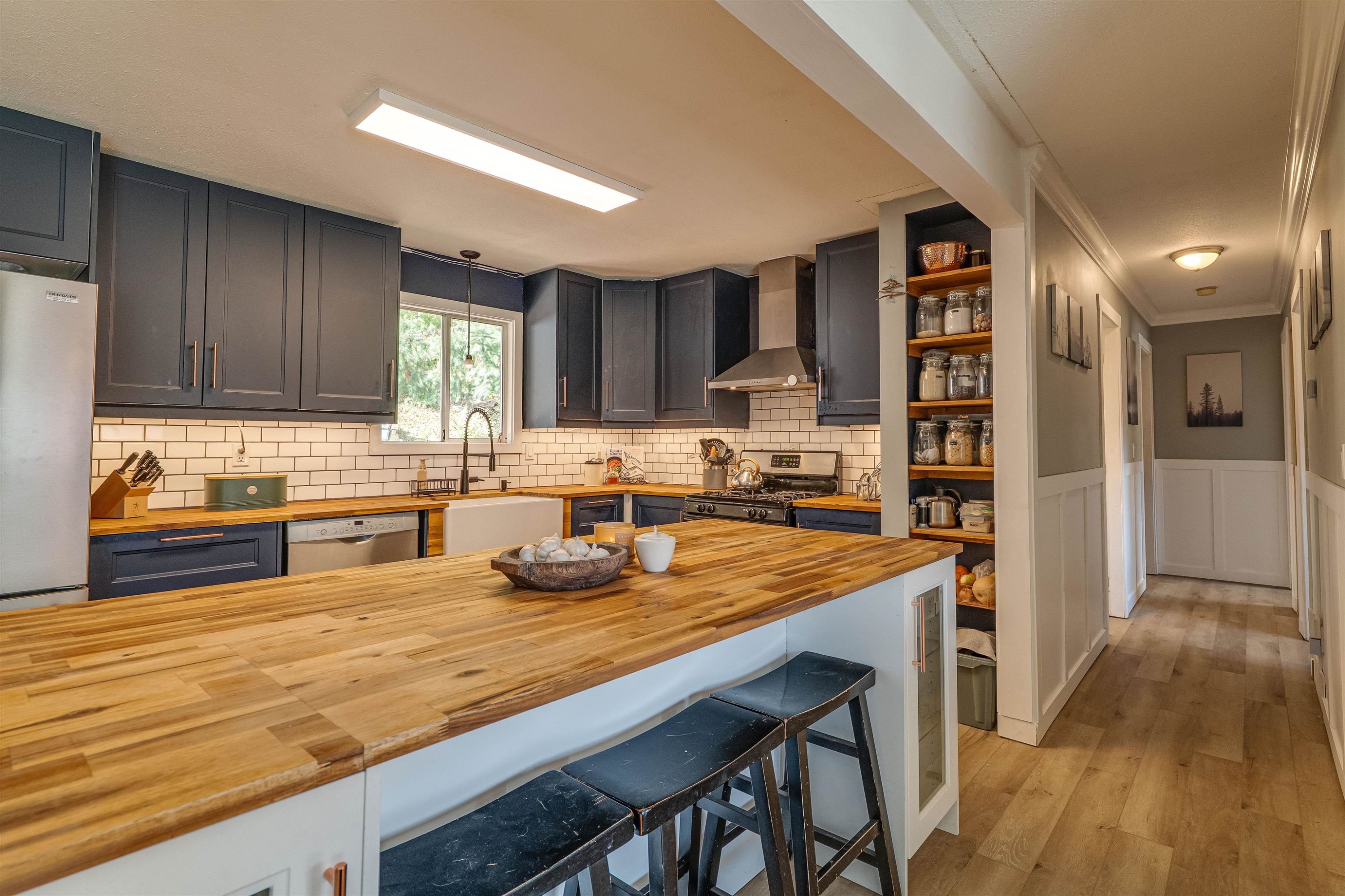 









35157


Skeena

Avenue,
Abbotsford,




BC
V2S 7H5

