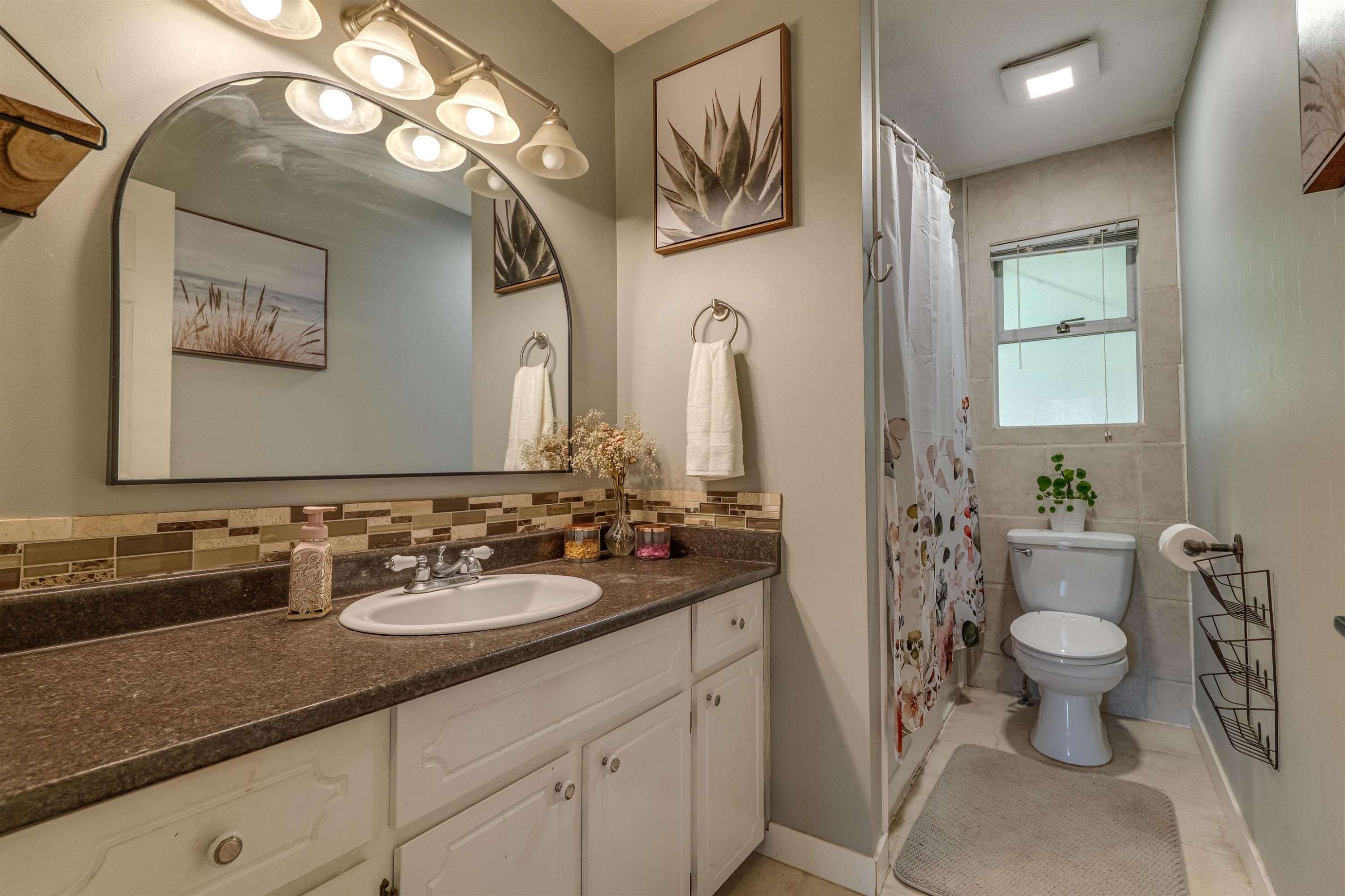 









35157


Skeena

Avenue,
Abbotsford,




BC
V2S 7H5

